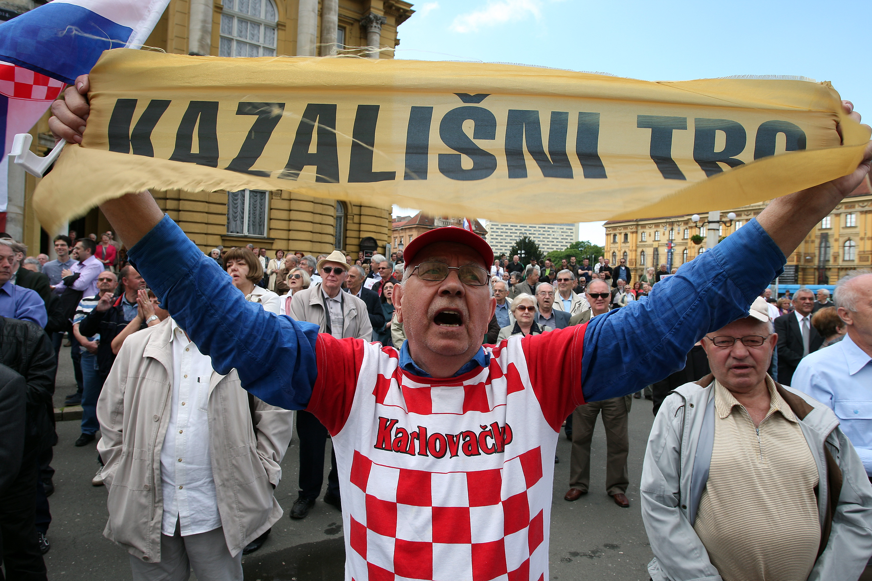 prosvjed_hnk5-080514