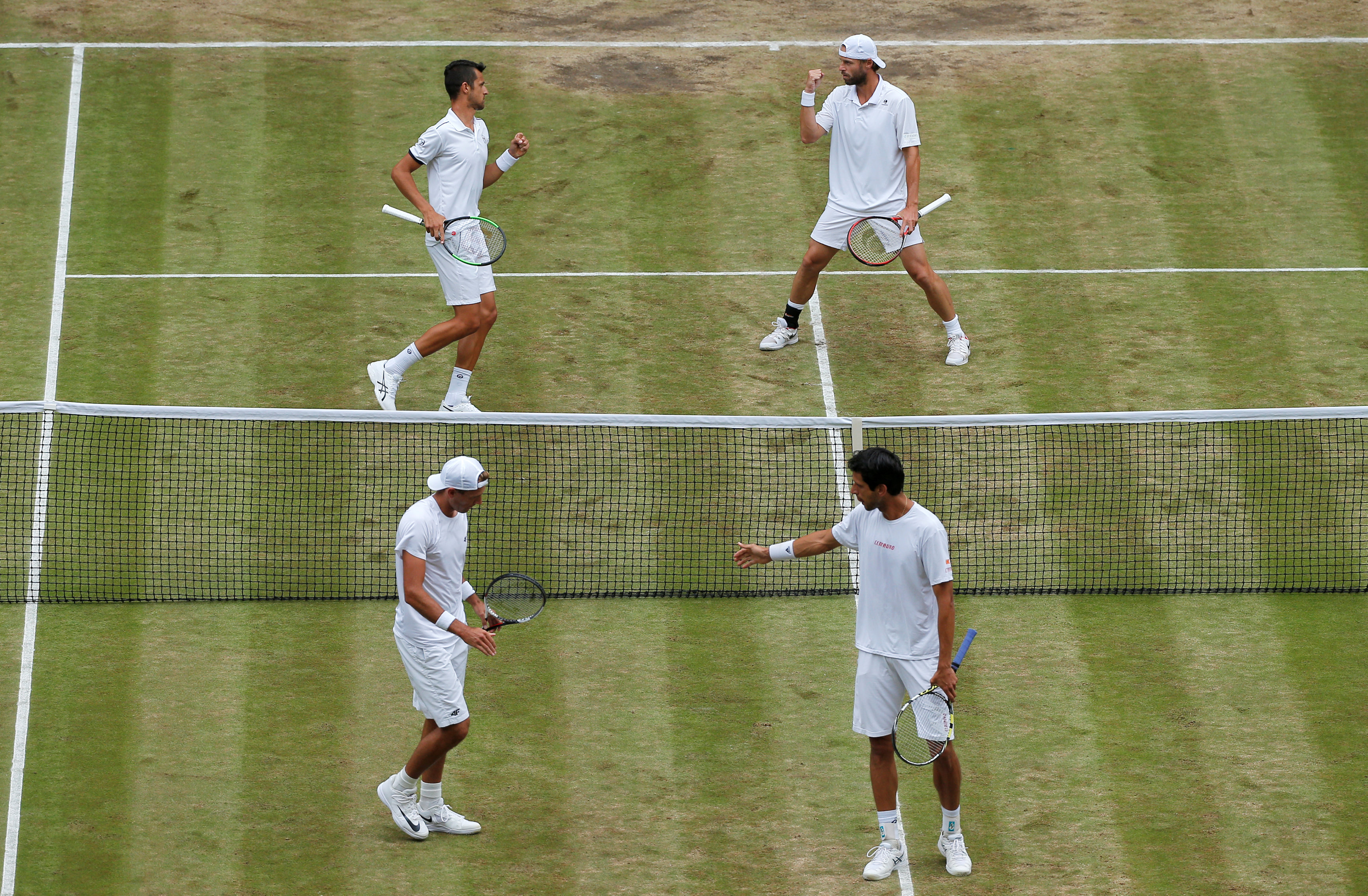 2017-07-15T160212Z_1440558060_RC1EFD436BB0_RTRMADP_3_TENNIS-WIMBLEDON