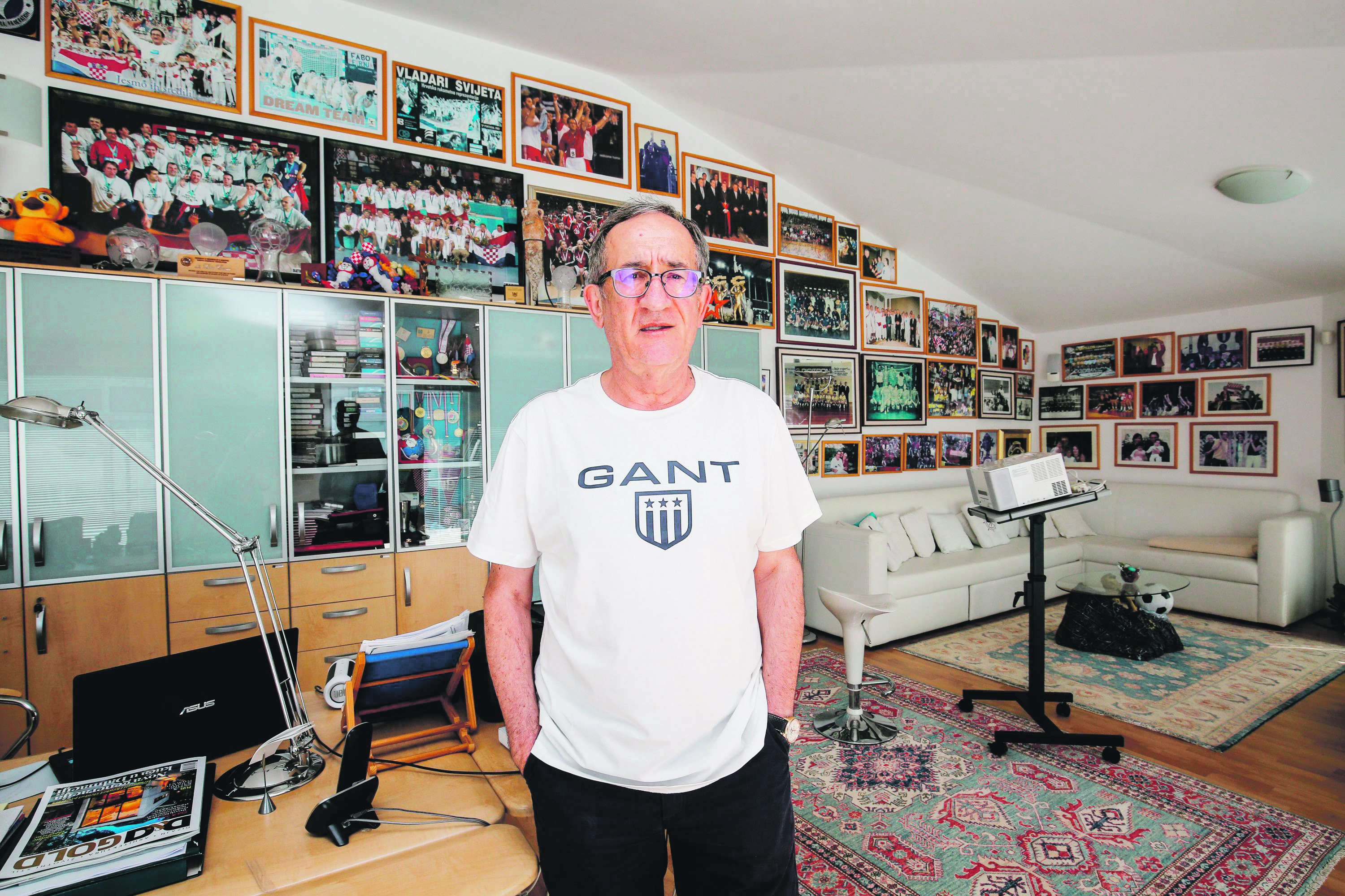 241439-119643-lino_cervar01-260617_copy