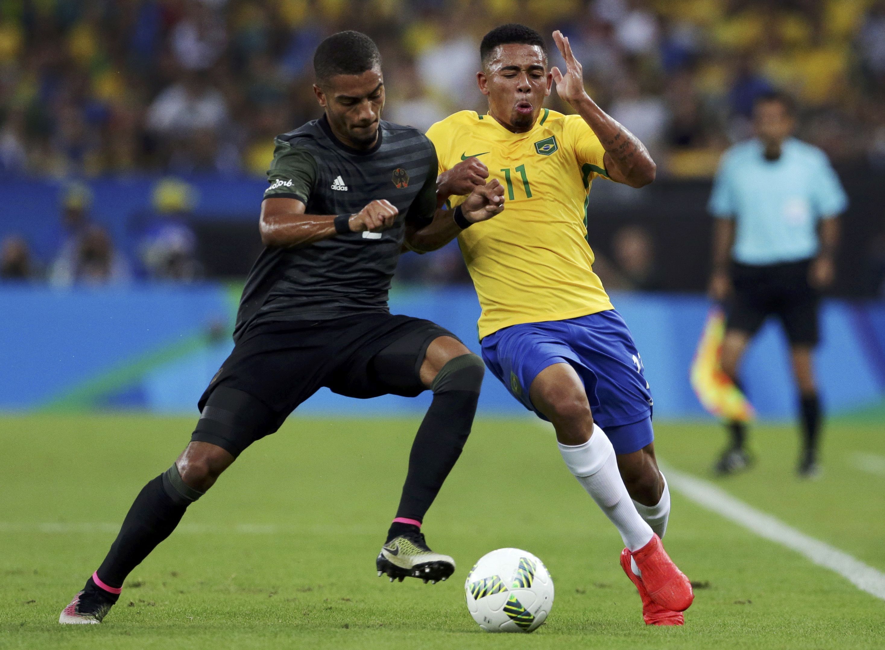 2016-08-20T204541Z_1661717307_RIOEC8K1LO35W_RTRMADP_3_OLYMPICS-RIO-SOCCER-M