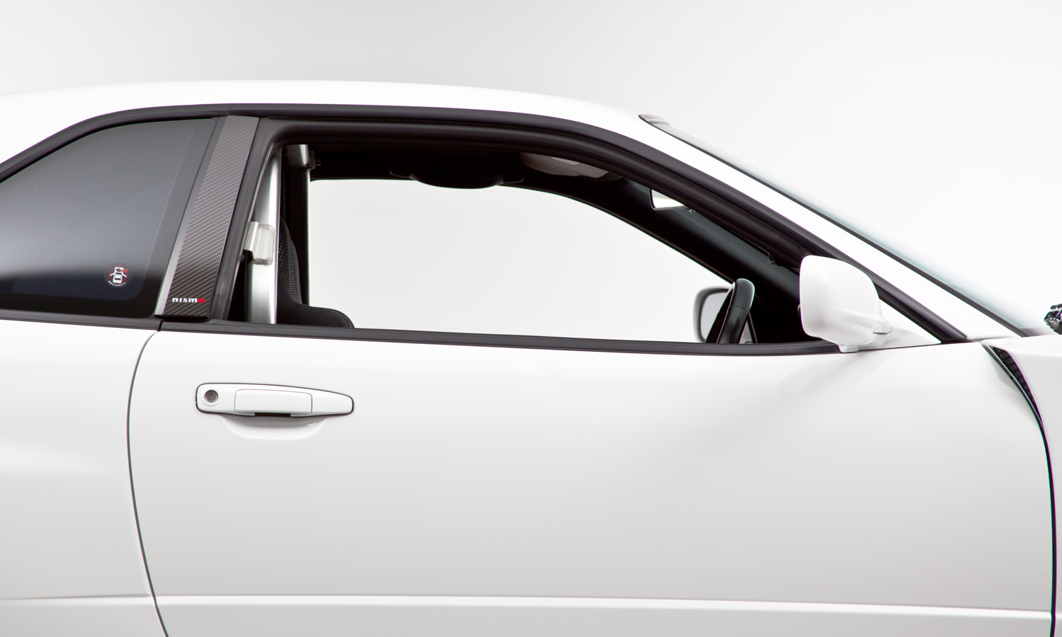 Nissan-Skyline-R34-GTR-V-Spec-Nur-R-Spec-1