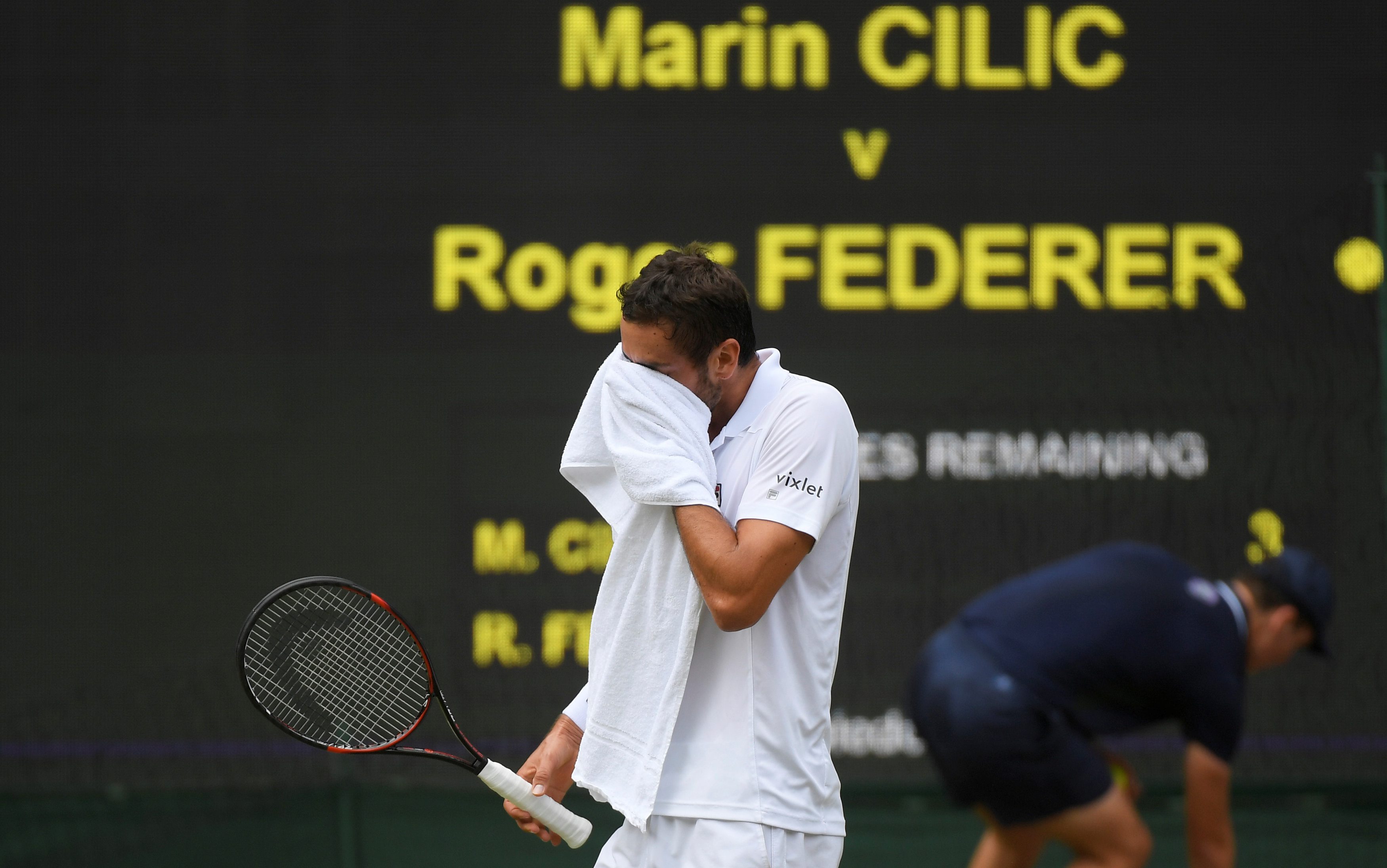 2017-07-16T133721Z_950460492_RC16A596D880_RTRMADP_3_TENNIS-WIMBLEDON