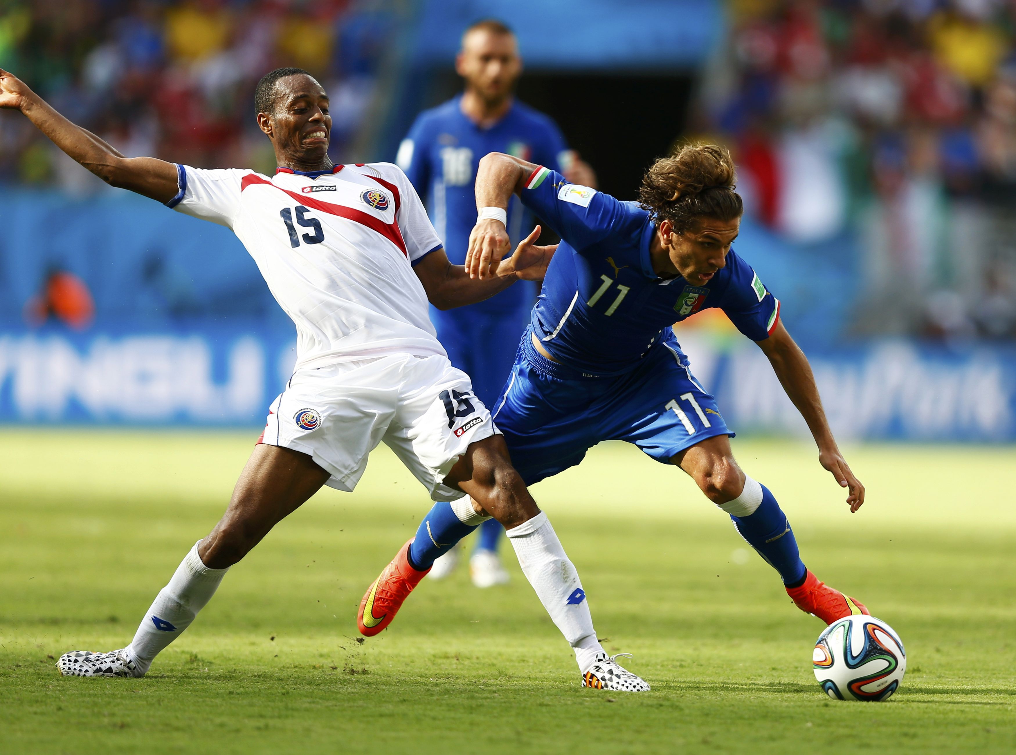 2014-06-20T175933Z_1042654636_TB3EA6K1GLEDY_RTRMADP_3_SOCCER-WORLD-M24-ITA-CRC
