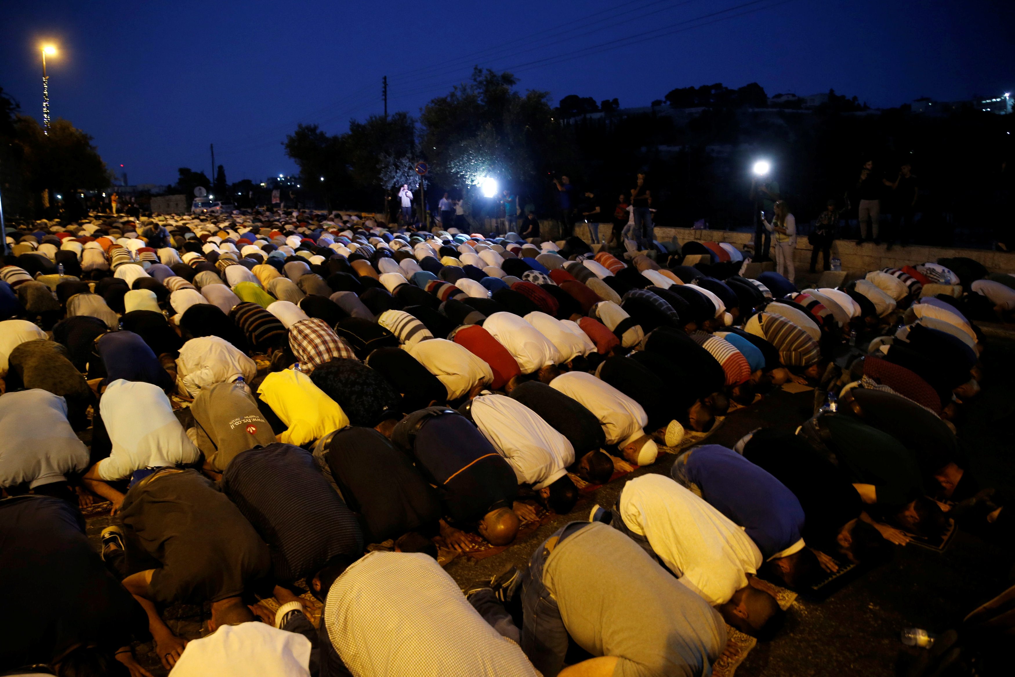 2017-07-24T194935Z_2086004221_RC1A73422800_RTRMADP_3_ISRAEL-PALESTINIANS