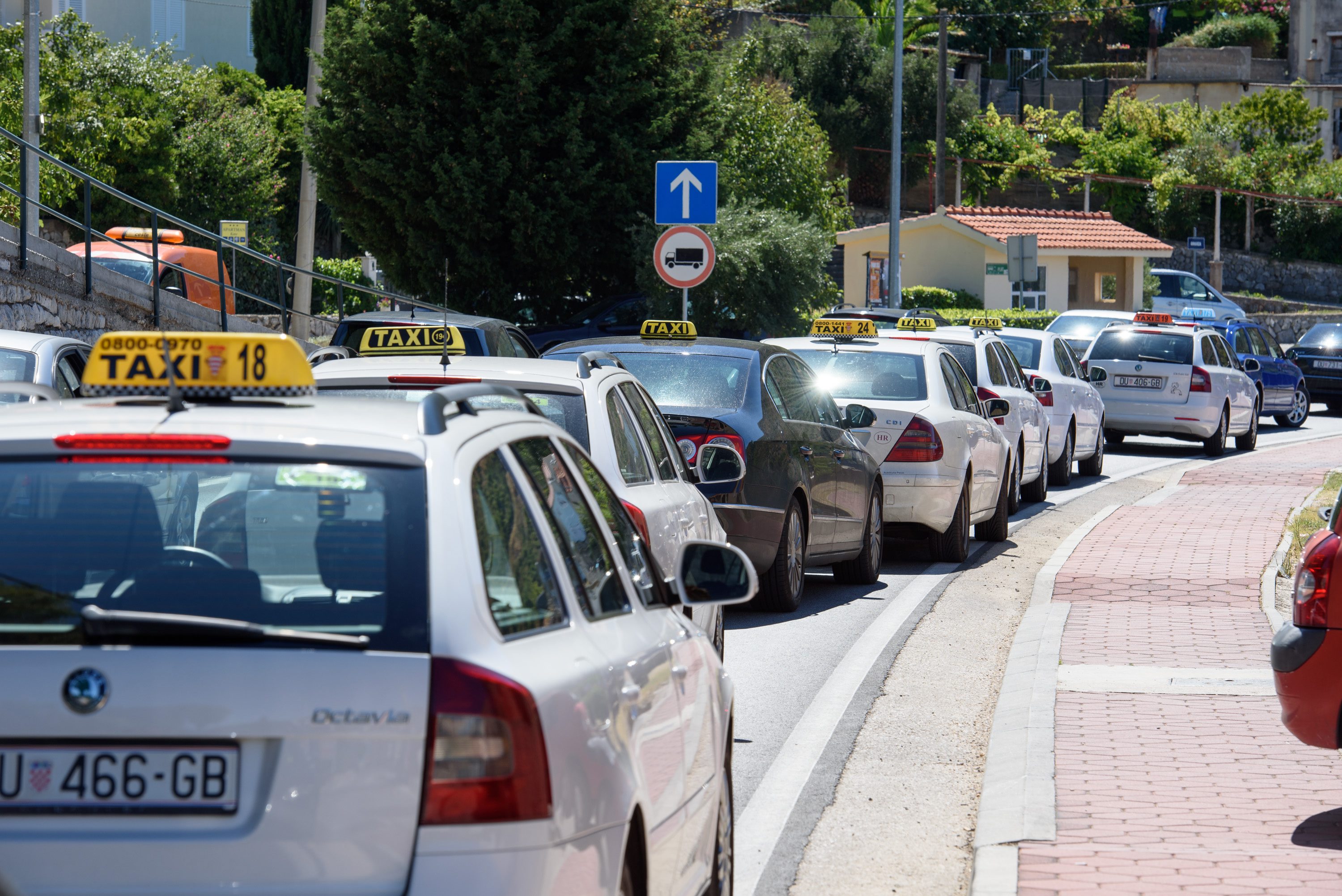 Blokirana jadranska magistrala između Dubrovnika i zračne luke.