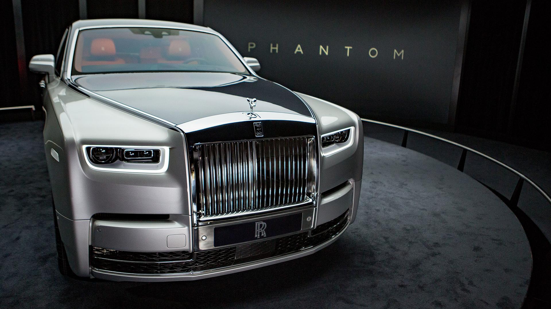 2018-rolls-royce-phantom