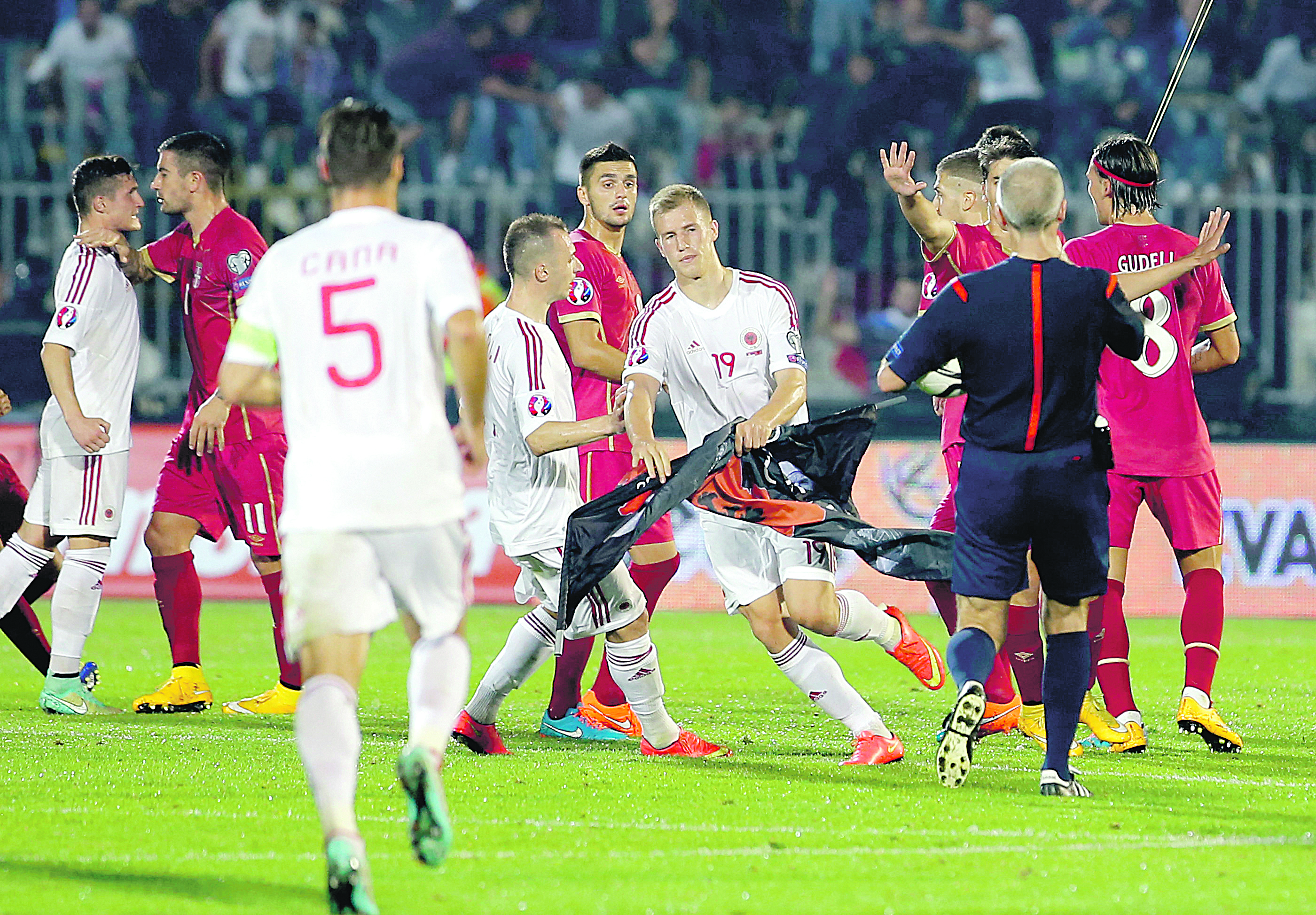 635489308137613346srbija_albanija14-141014_copy