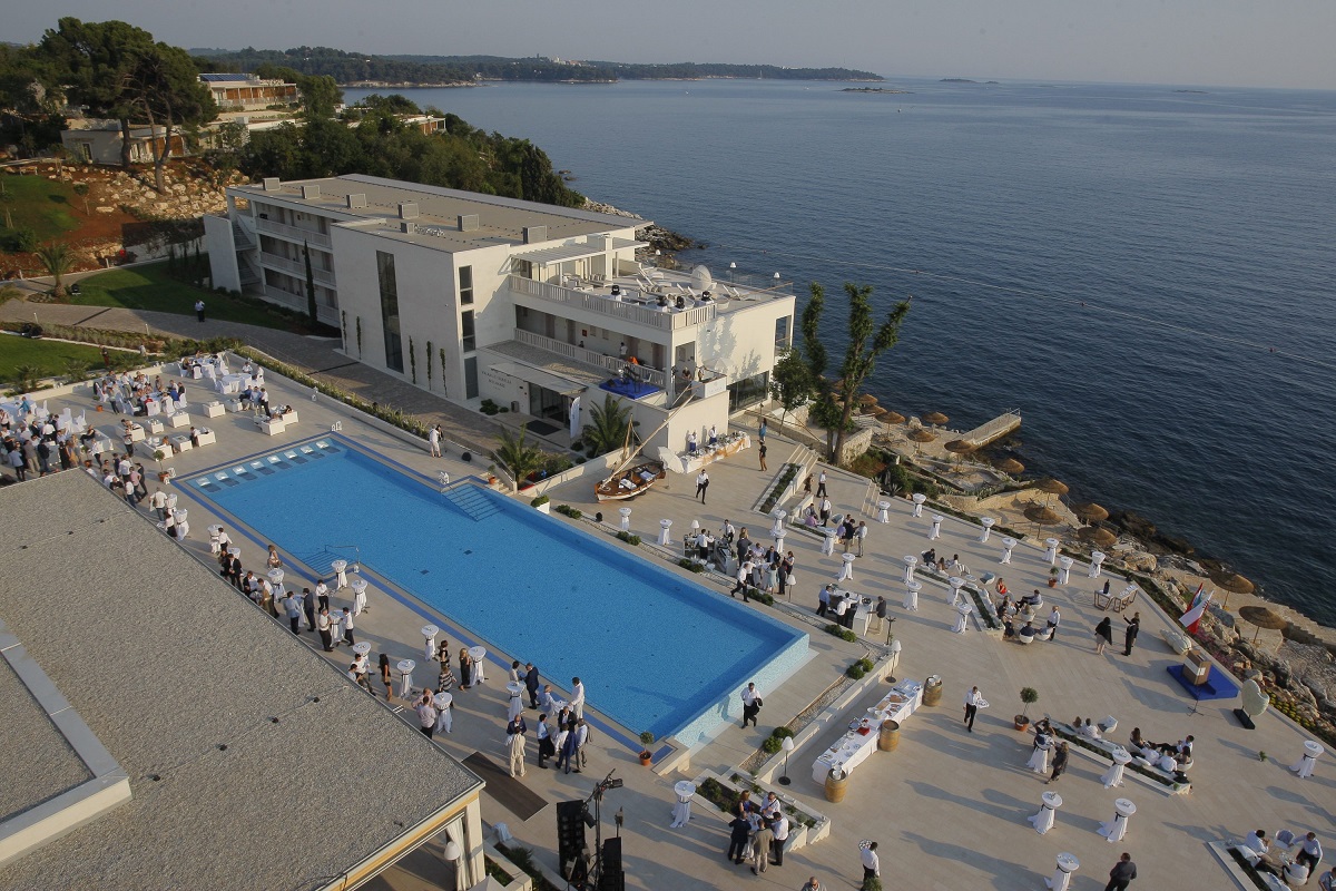 Valamar Isabella Island Resort