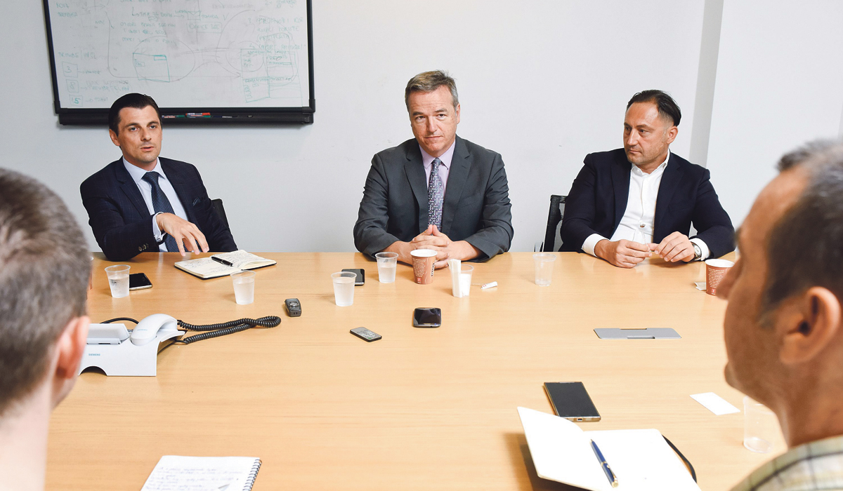 Na konferenciji o Agrokoru u organizaciji Hanza Medije sudjelovali su renomirani stručnjaci: Andrej Grubišić, partner u tvrtki Grubišić & Partneri, Danko Sučević, stručnjak za krizni menadžment,  i Drago Munjiza, bivši šef Uprave Konzuma (slijeva nadesno)