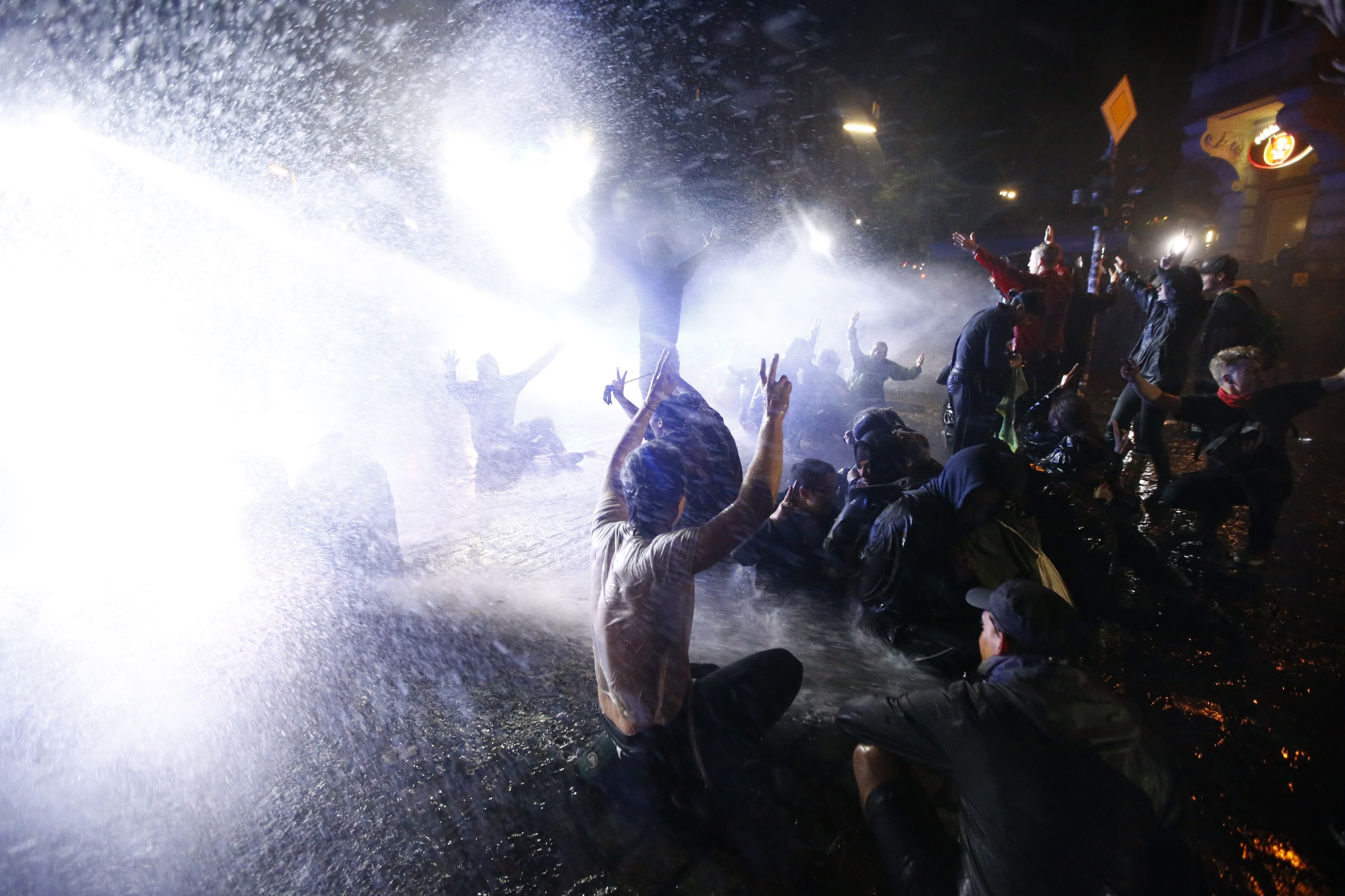 Hamburg neredi policija