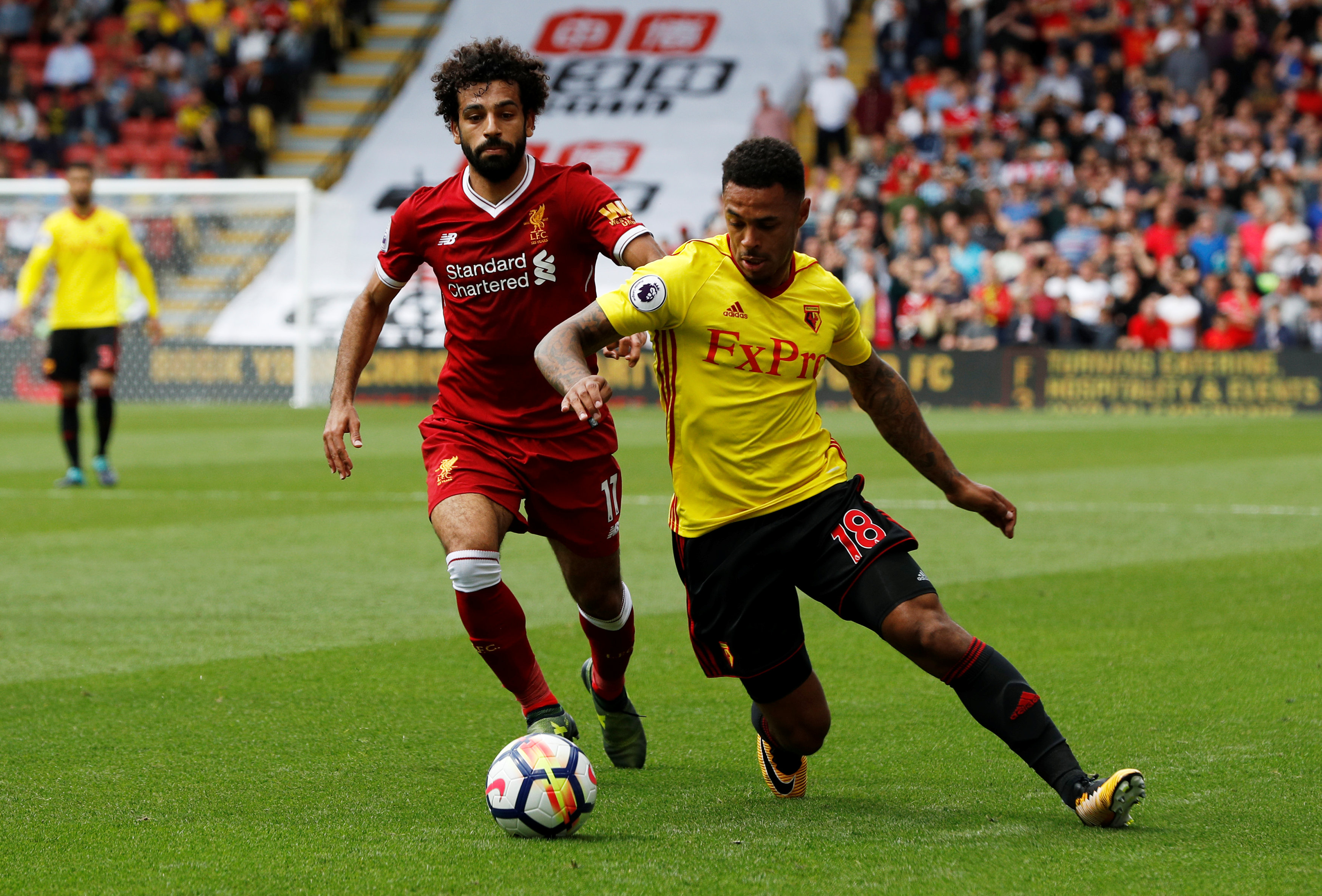 2017-08-12T131346Z_1172644608_RC121FF193D0_RTRMADP_3_SOCCER-ENGLAND-WAT-LIV