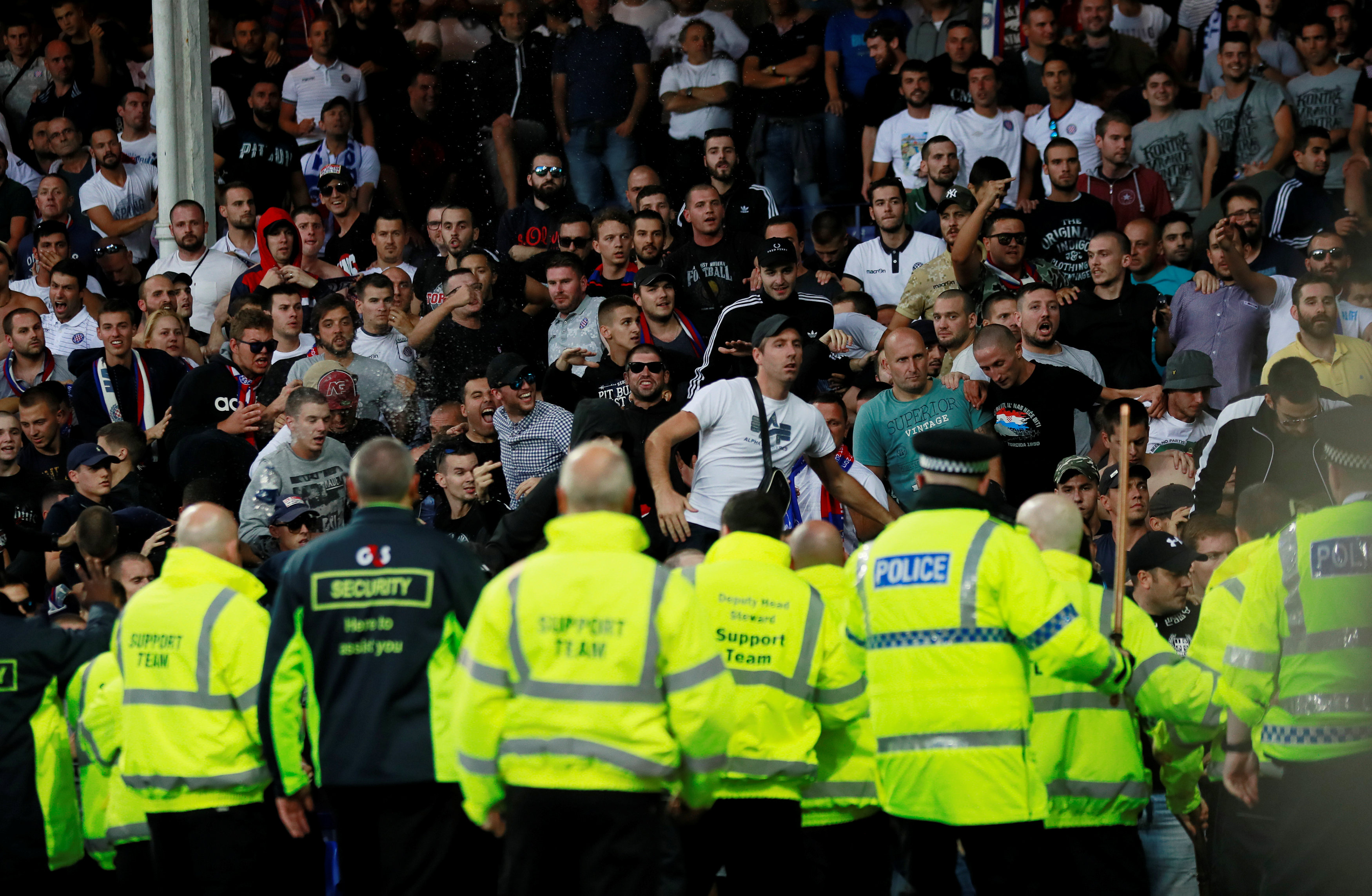 2017-08-17T210708Z_1665224519_RC1B61A31860_RTRMADP_3_SOCCER-EUROPA-EVE-HAJ