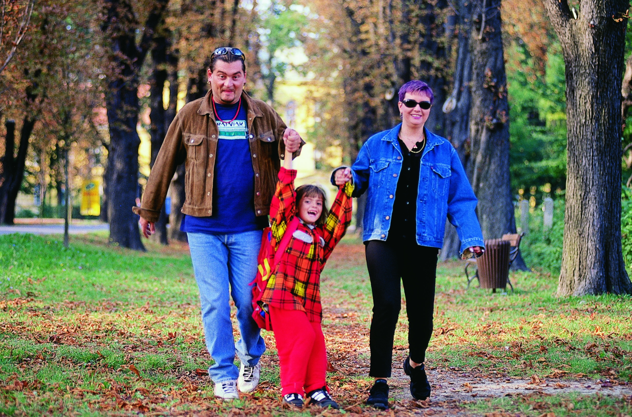 Dino i Danijela Dvornik s malenom Ellom