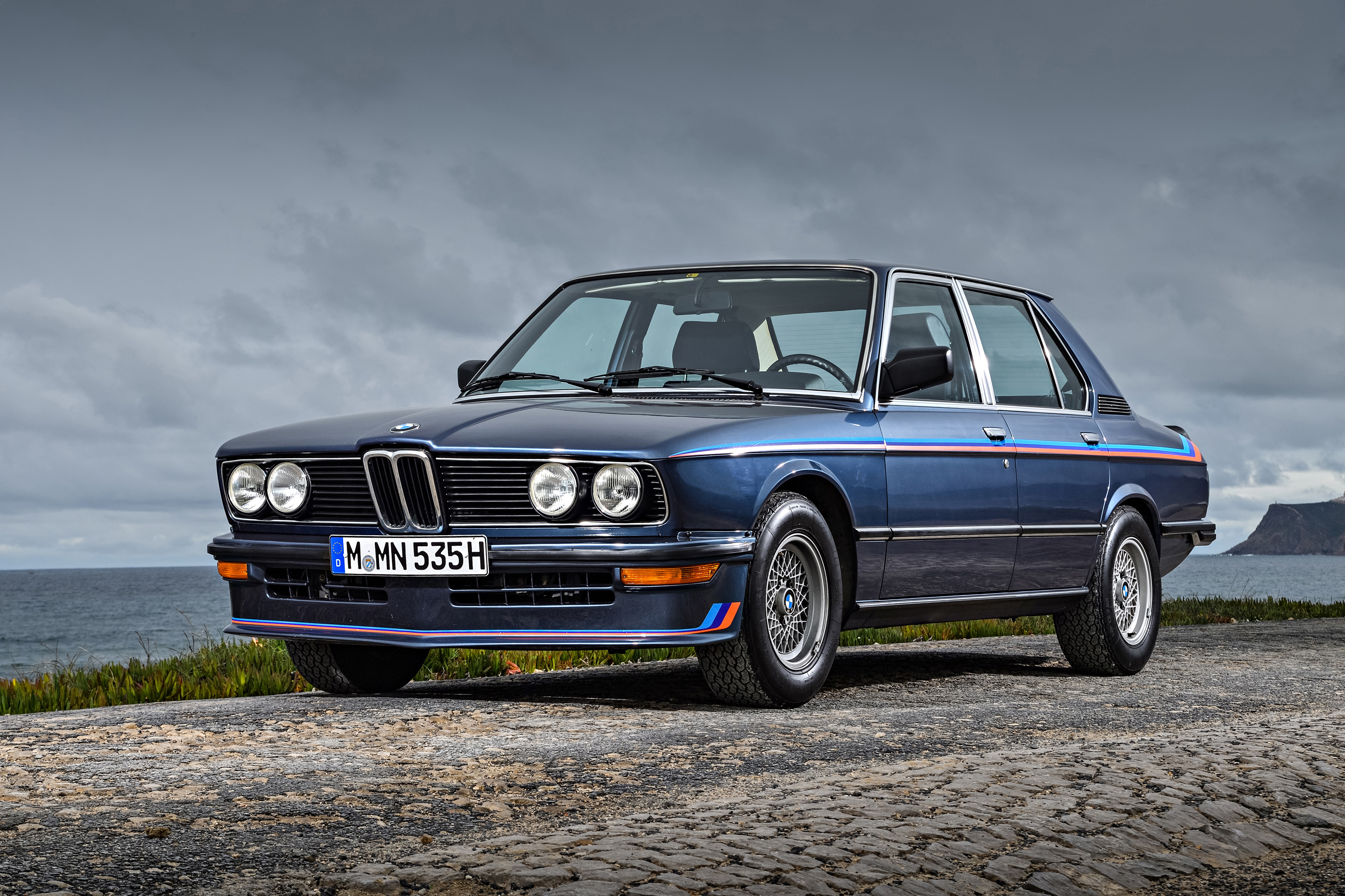 BMW M535i E12_02