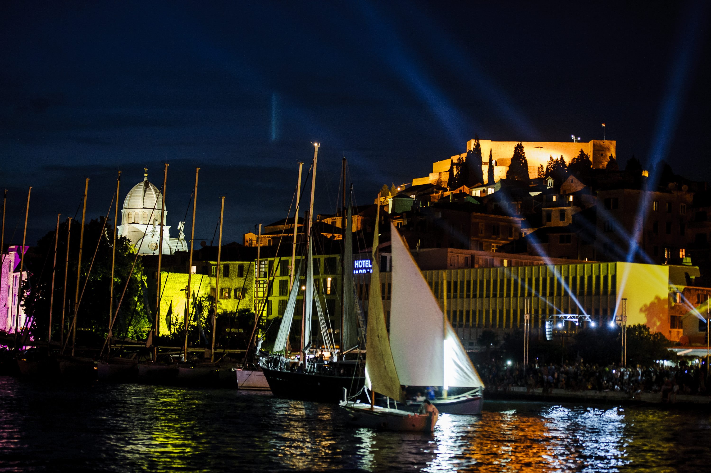 light_is_life07-280817