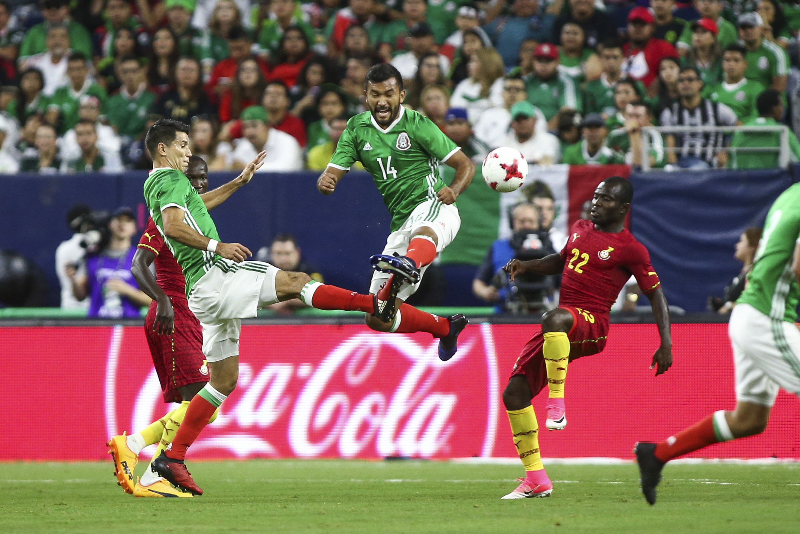2017-06-29T035342Z_1403380131_NOCID_RTRMADP_3_SOCCER-MEXICO-VS-GHANA