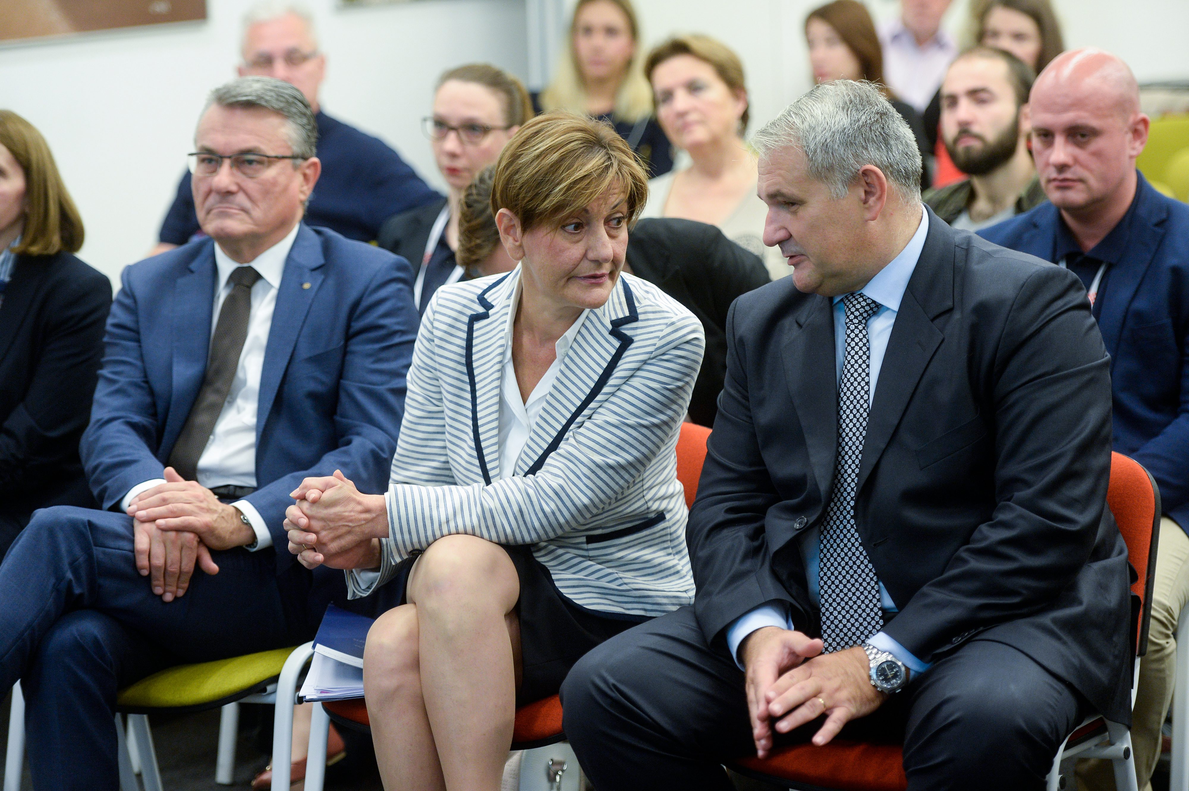 Bernard Jakelić, Martina Dalić i Davor Majetić na savjetovanju u HUP-u