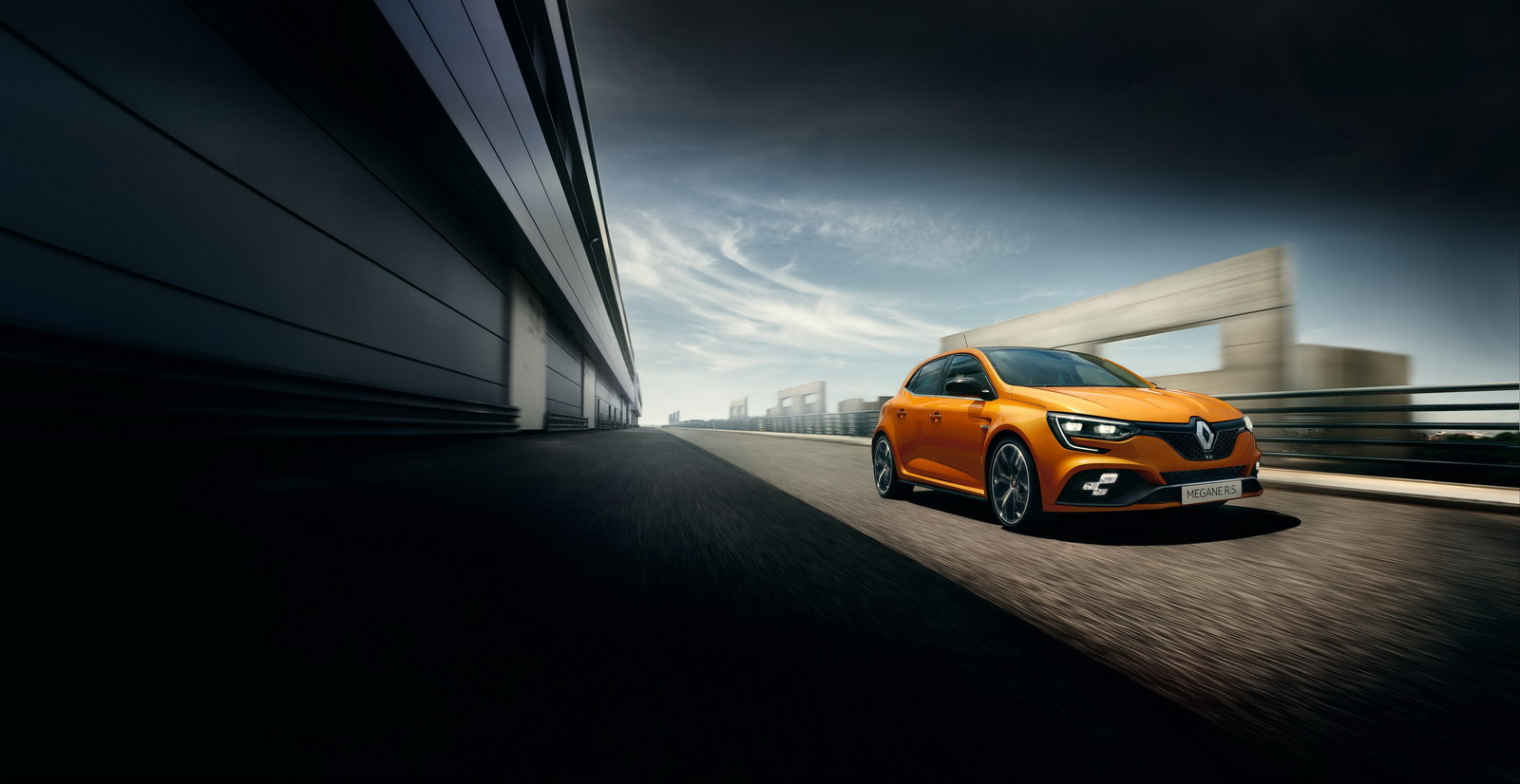 2018-renault-megane-rs-official-1