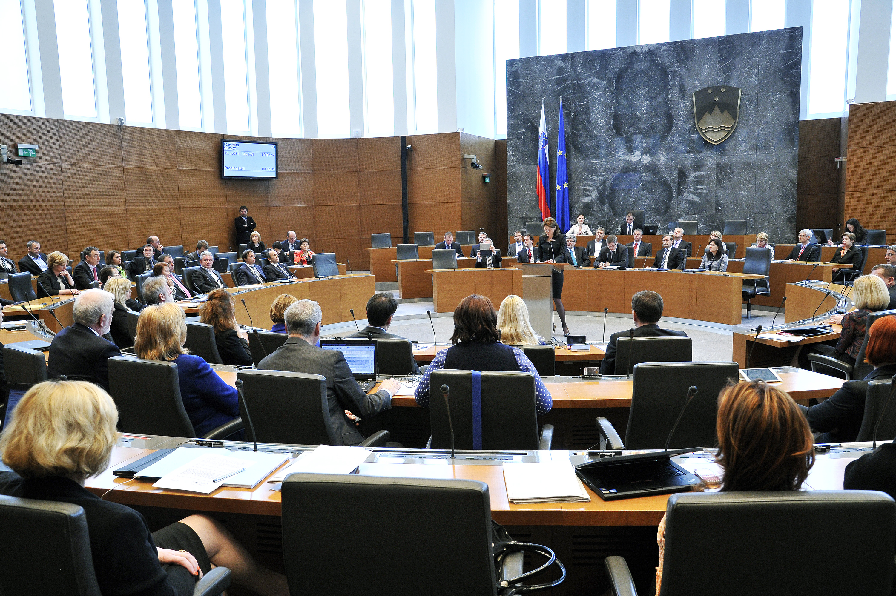 parlament_slovenija5-020413