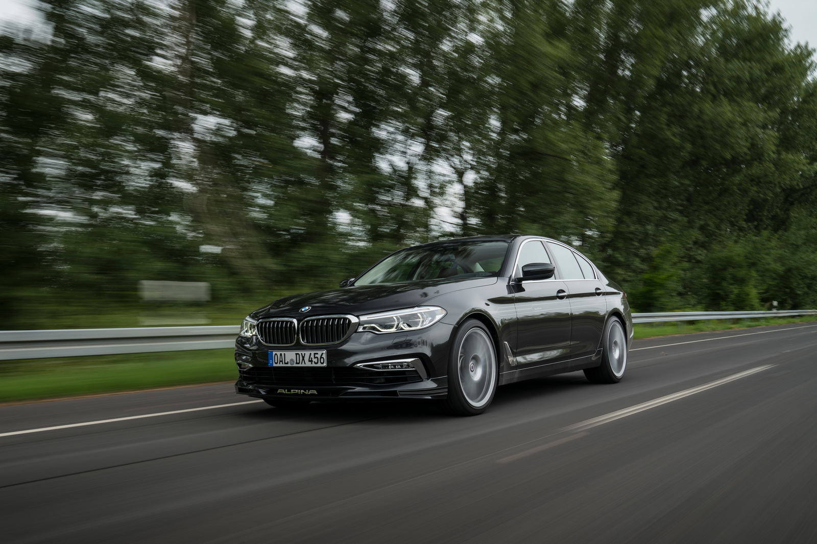 2017_BMW_ALPINA_D5_S_10