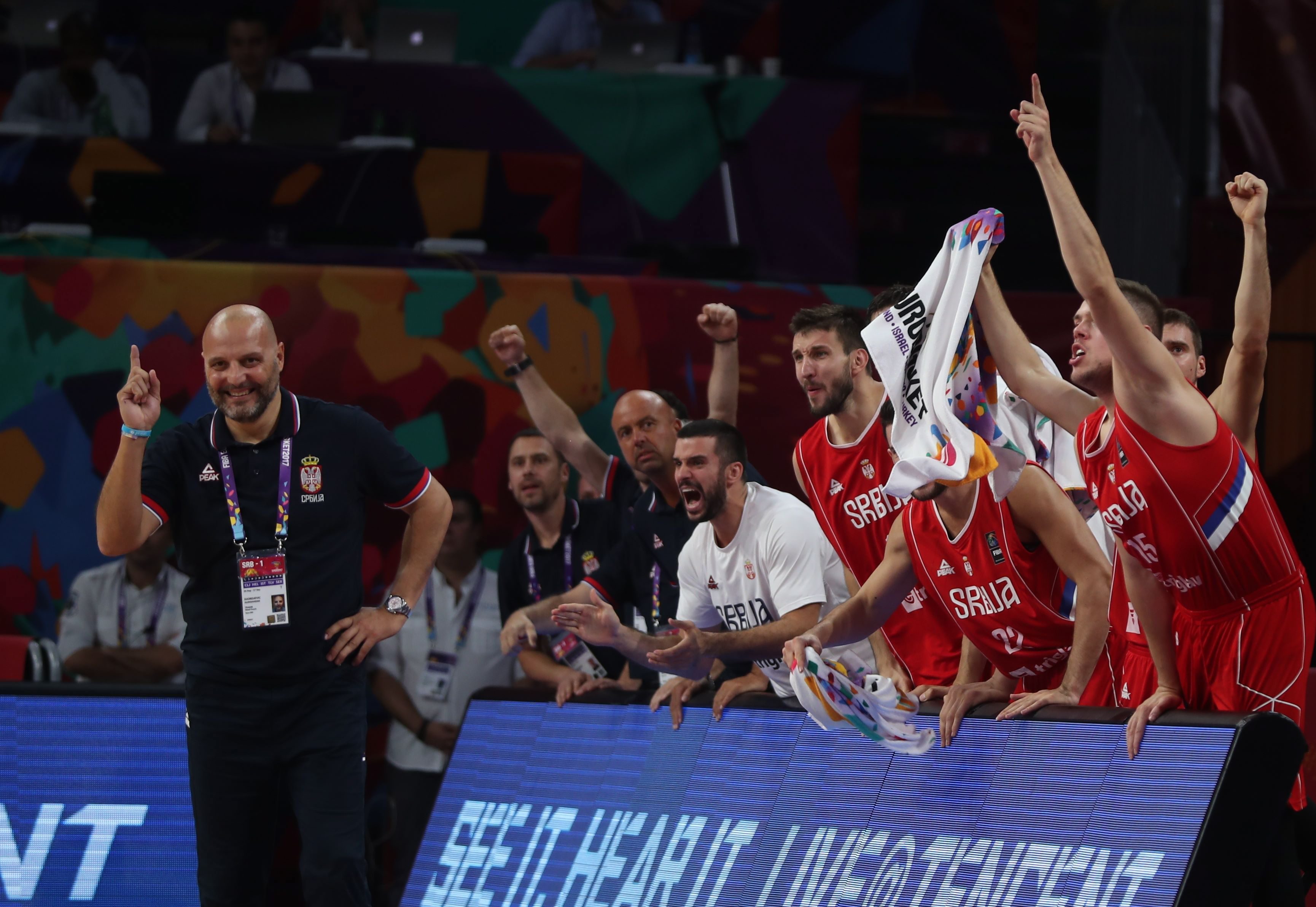 2017-09-15T201730Z_1616332775_UP1ED9F1KD5HA_RTRMADP_3_BASKETBALL-EUROBASKET-RUS-SRB