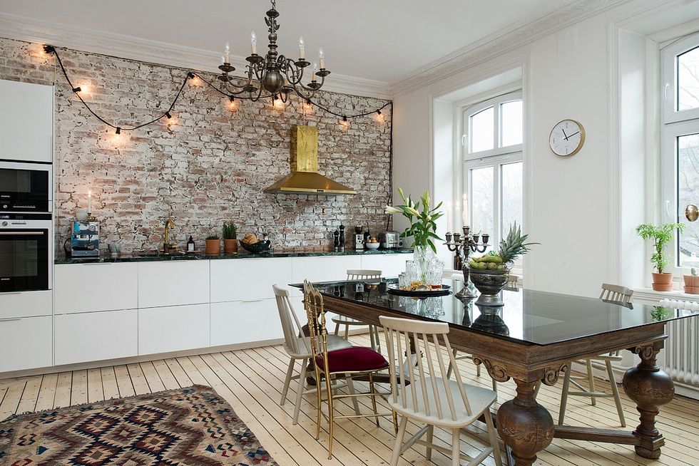 SFD005922A193B647B7AD5F50D8CECA6954