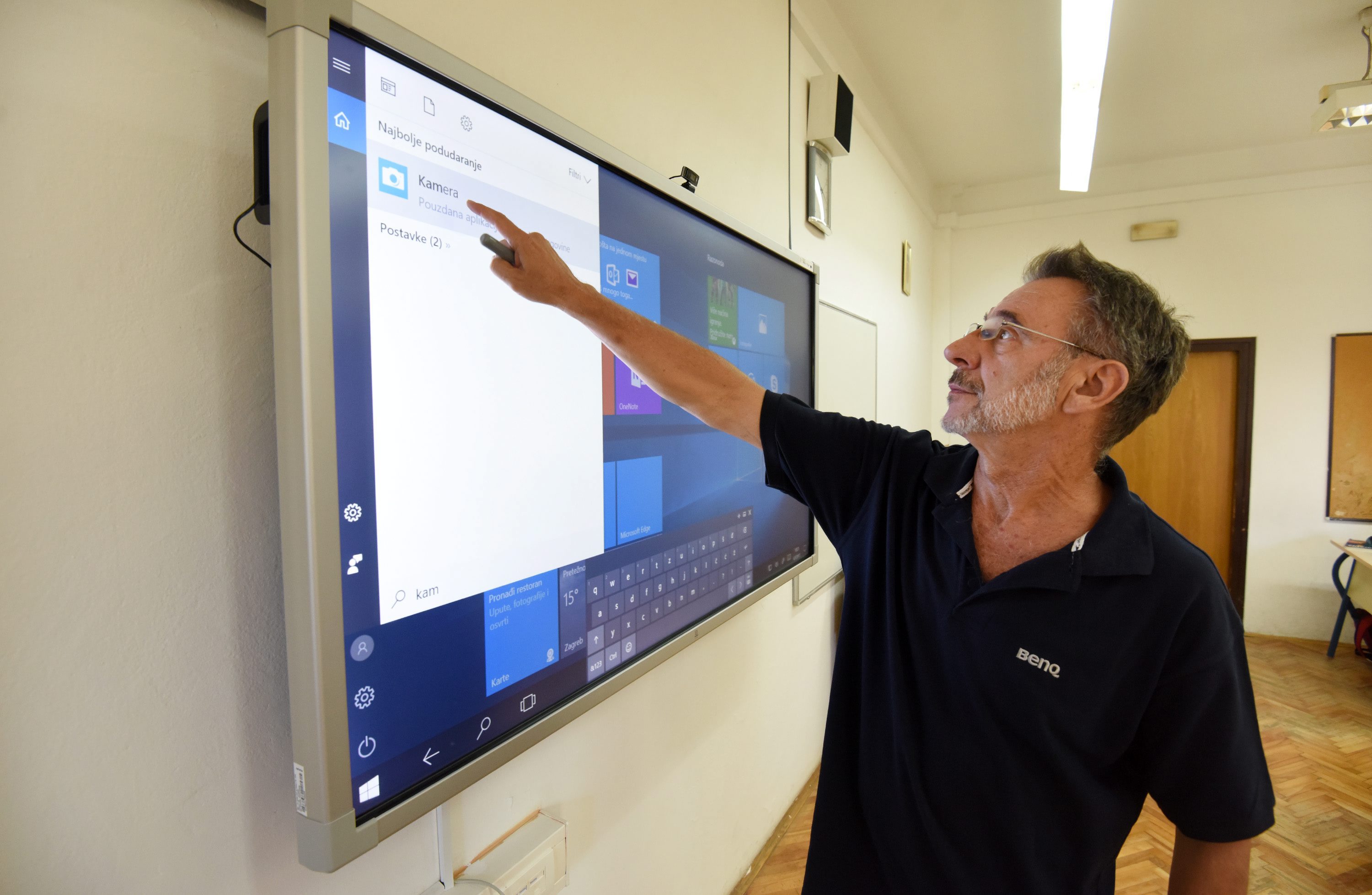 Edin Kadić, profesor u Medicinskoj školi Ante Kuzmanića