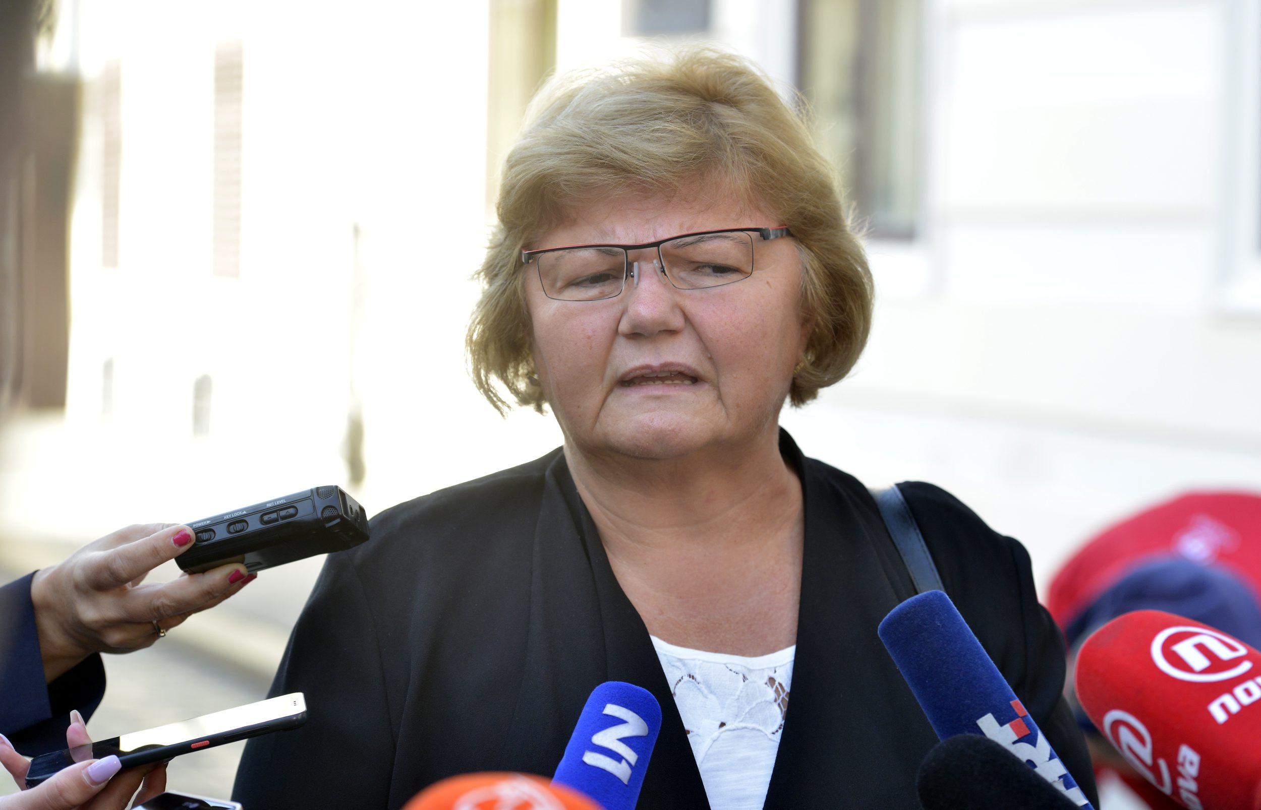 vlada_sjednica2-280917 (1)