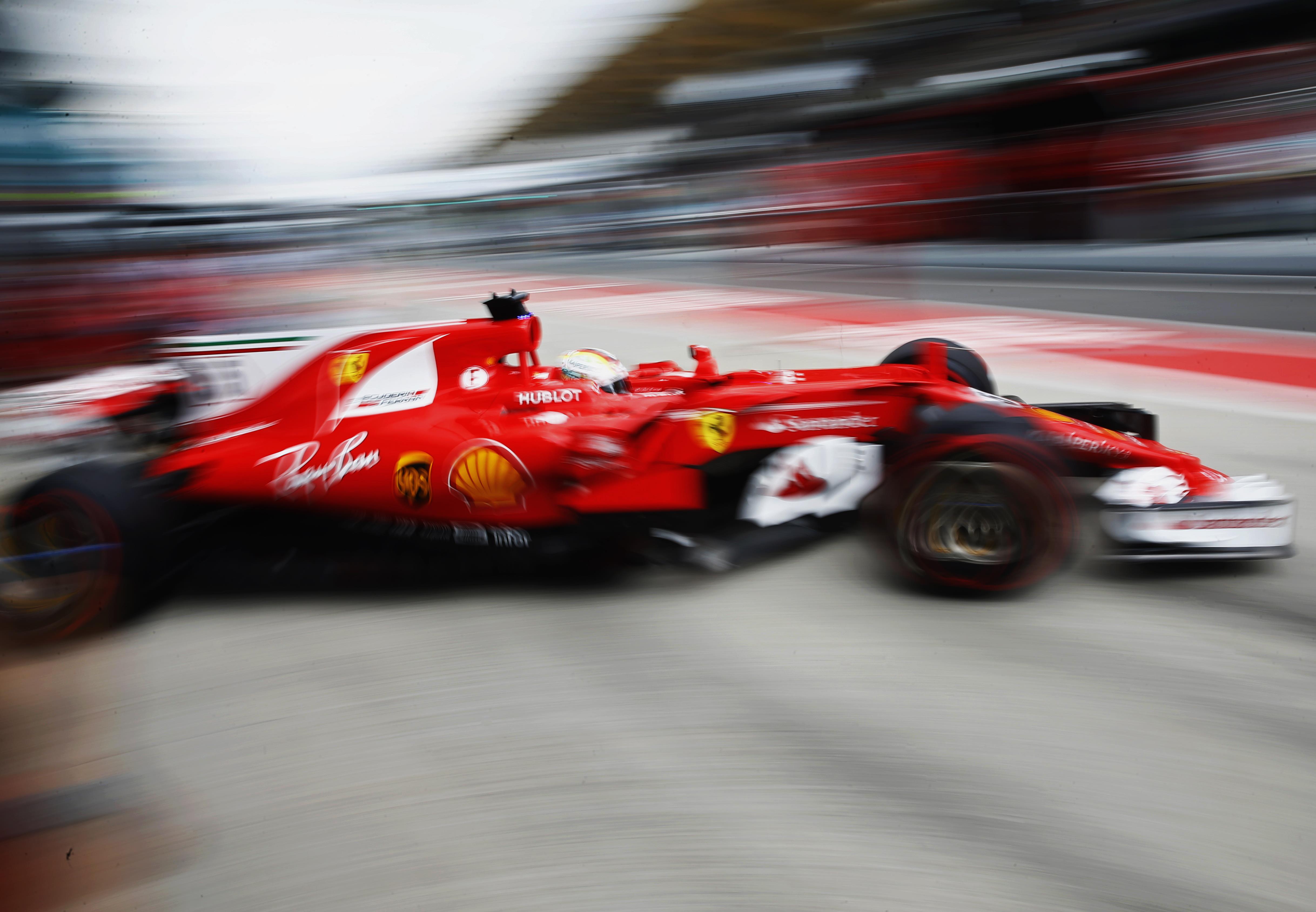 2017-09-30T082944Z_460670529_HP1ED9U0NLJZQ_RTRMADP_3_MOTOR-F1-MALAYSIA