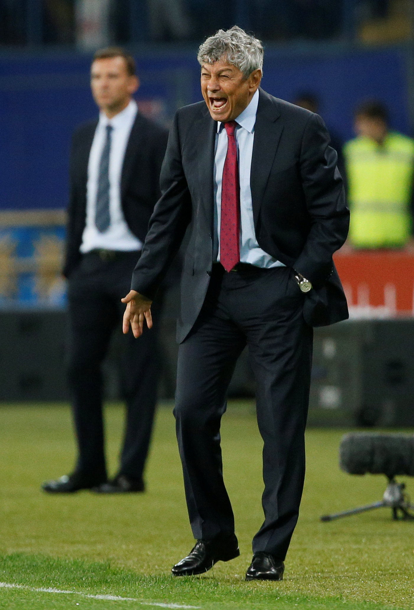 2017-09-02T185731Z_1925595619_RC1E818D7270_RTRMADP_3_SOCCER-WORLDCUP-UKR-TUR