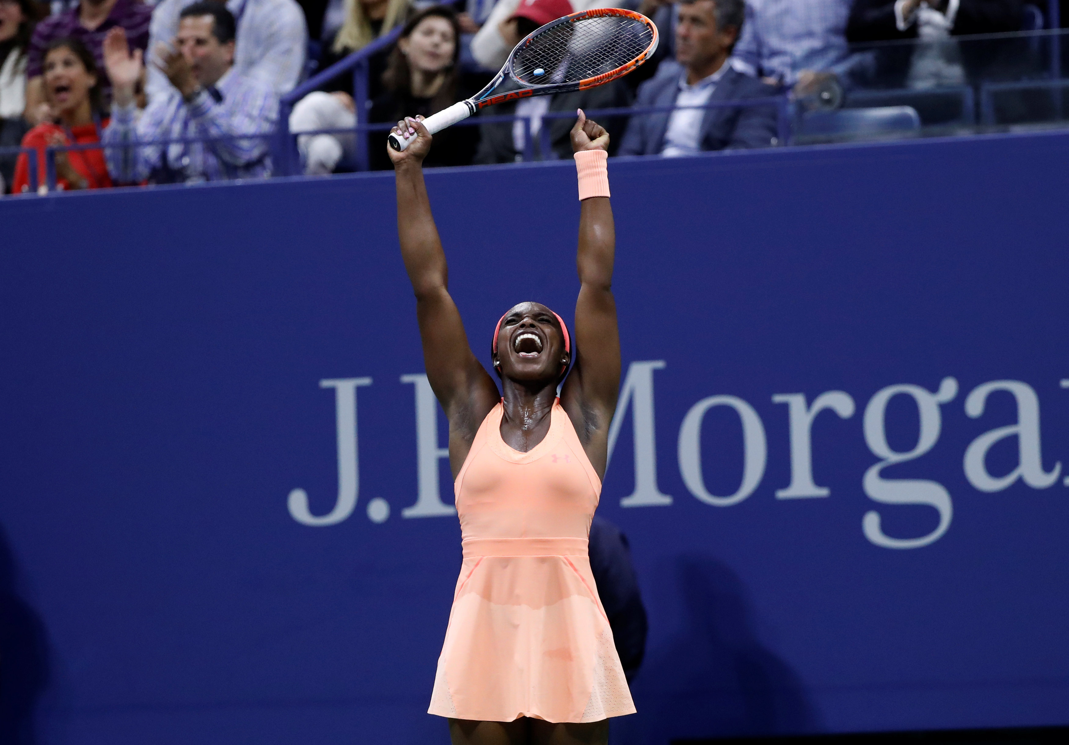 2017-09-08T013735Z_1451752324_RC17EB4909A0_RTRMADP_3_TENNIS-USOPEN