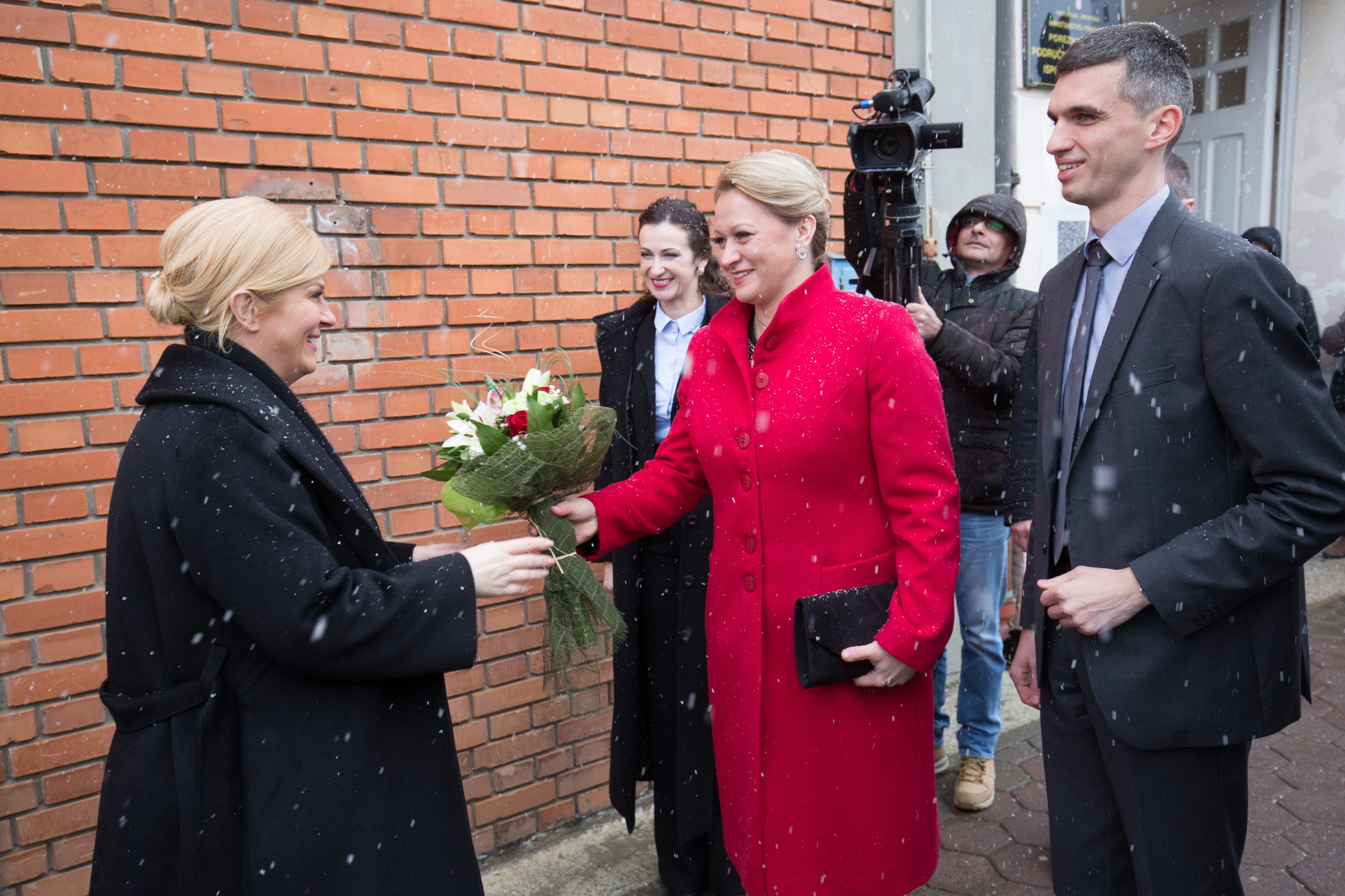 Predsjednica s gradonačelnicom Iloka Marinom Budimir