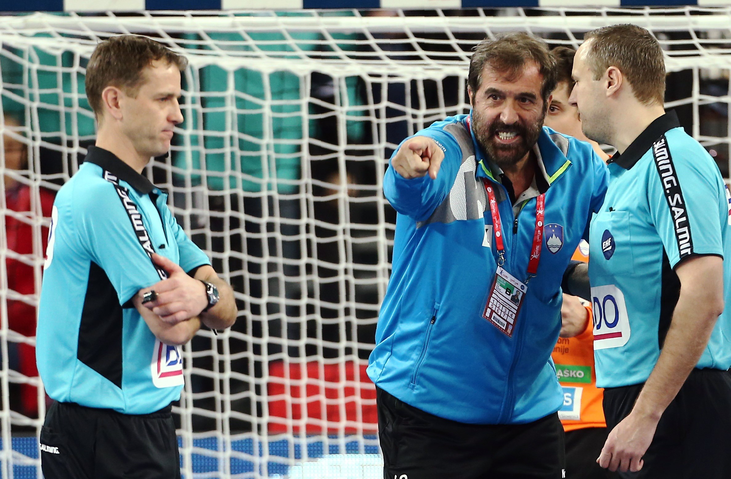 2018-01-15T191101Z_1775758849_UP1EE1F1HAC5M_RTRMADP_3_HANDBALL-EUROPE-SLO-GER