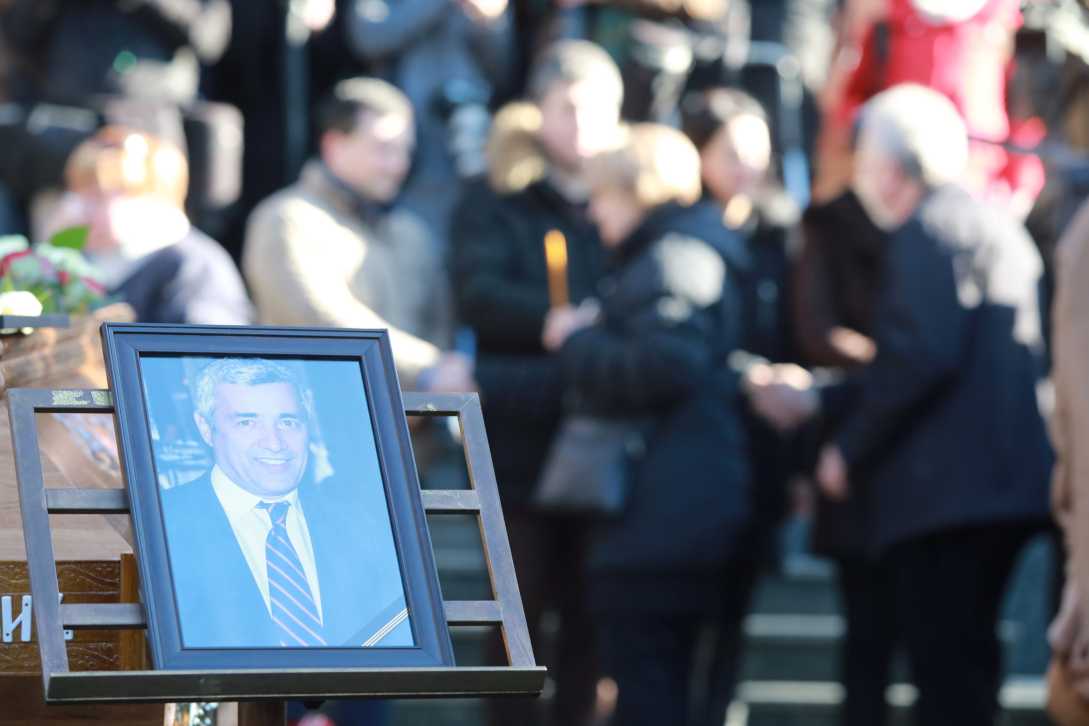 2018-01-18T142257Z_1920605270_RC1398940170_RTRMADP_3_KOSOVO-SERBS-SHOOTING-FUNERAL