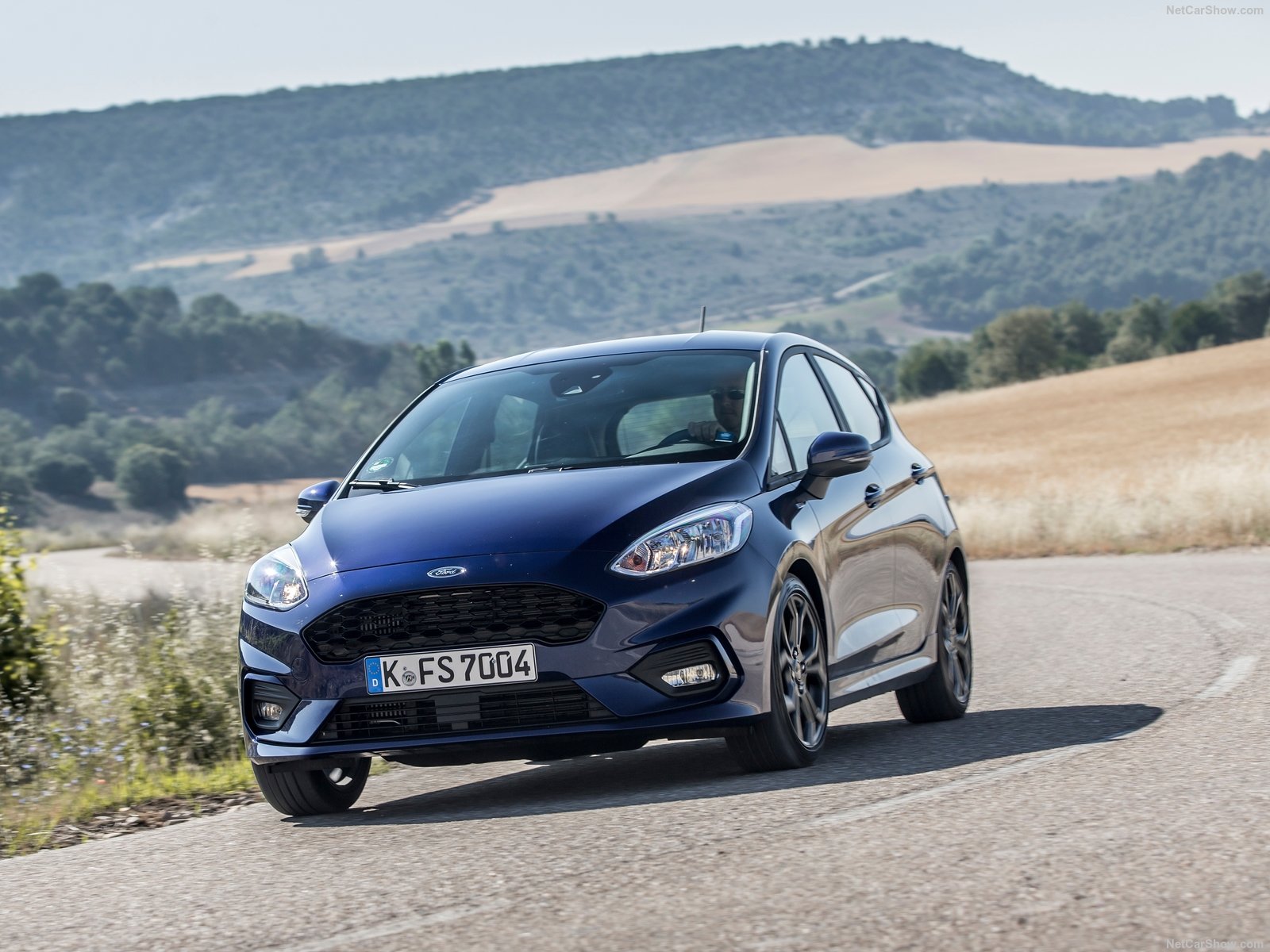 Ford-Fiesta-2017-1600-1b