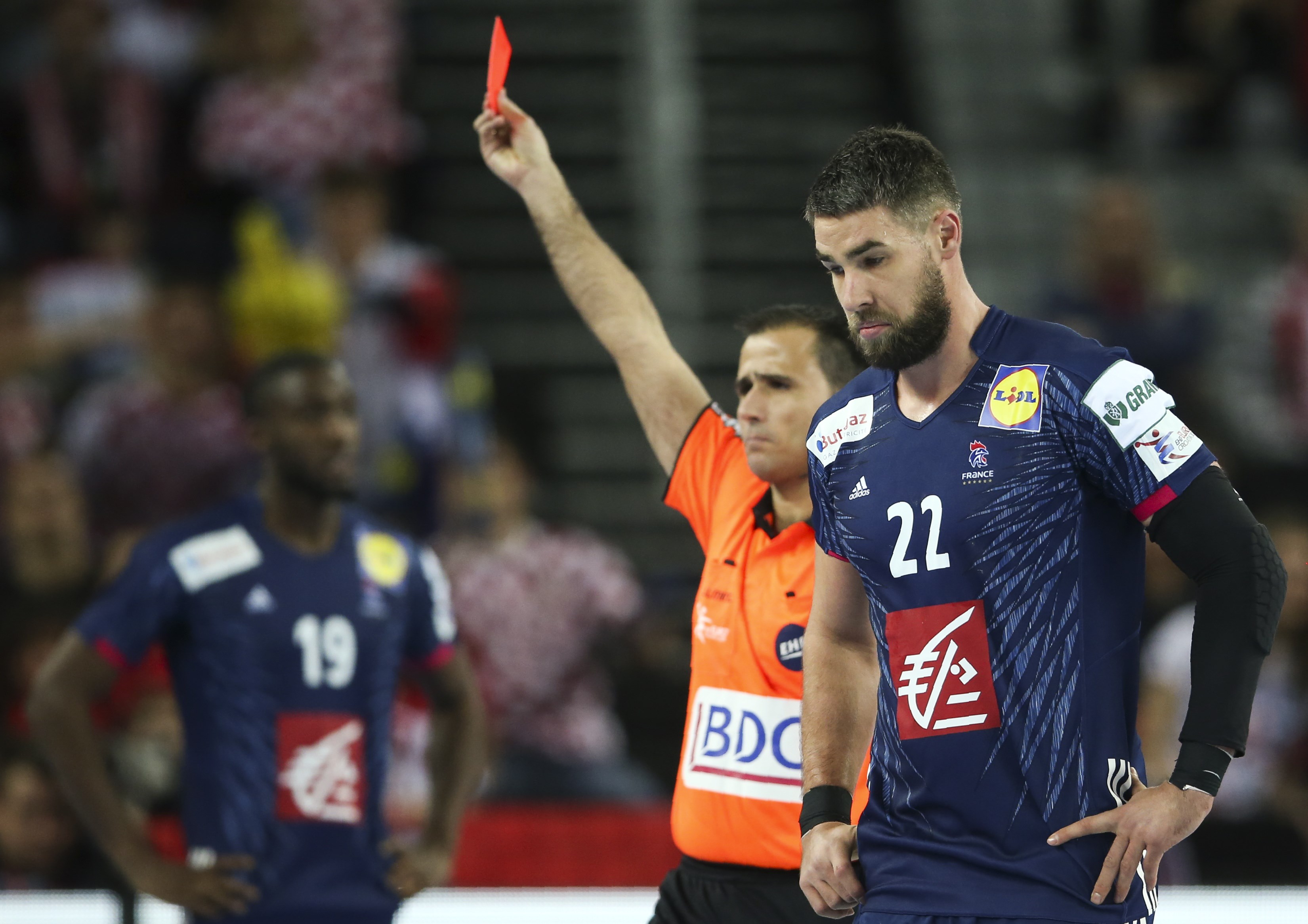 2018-01-20T180739Z_1215989499_UP1EE1K1ECQMW_RTRMADP_3_HANDBALL-EUROPE-SWE-FRA