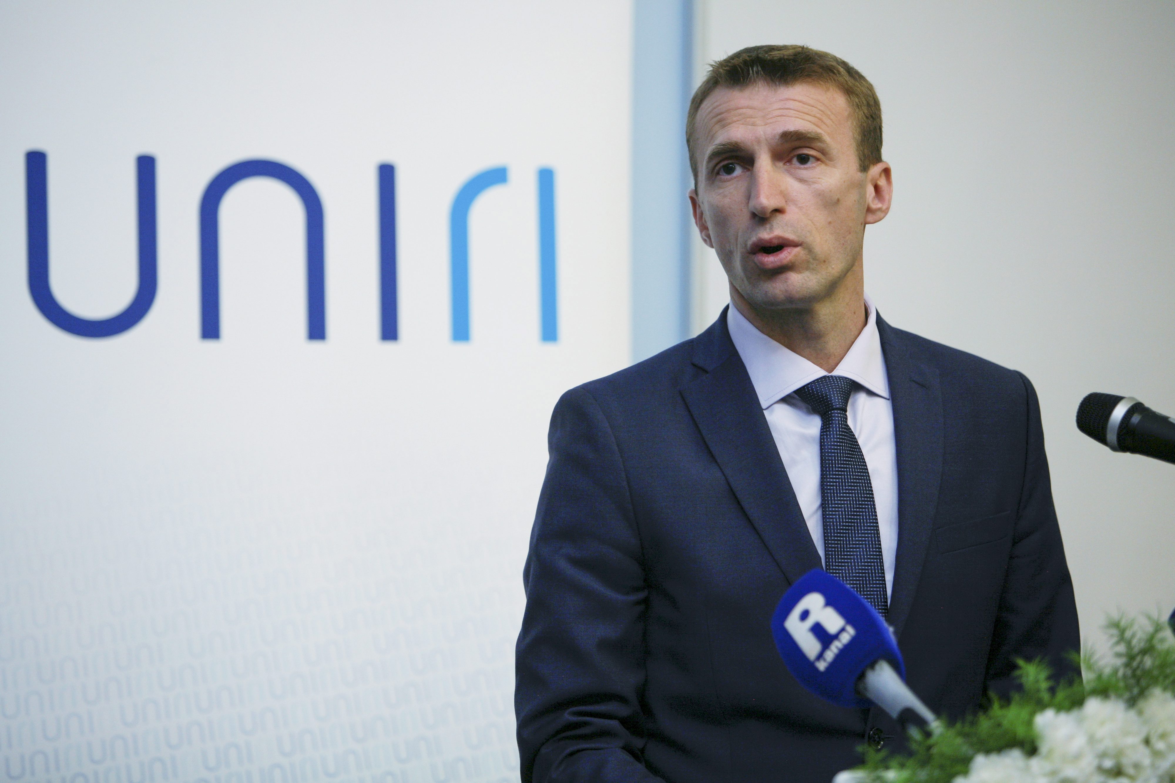 Na fotografiji: Matko Glunčić, državni tajnik