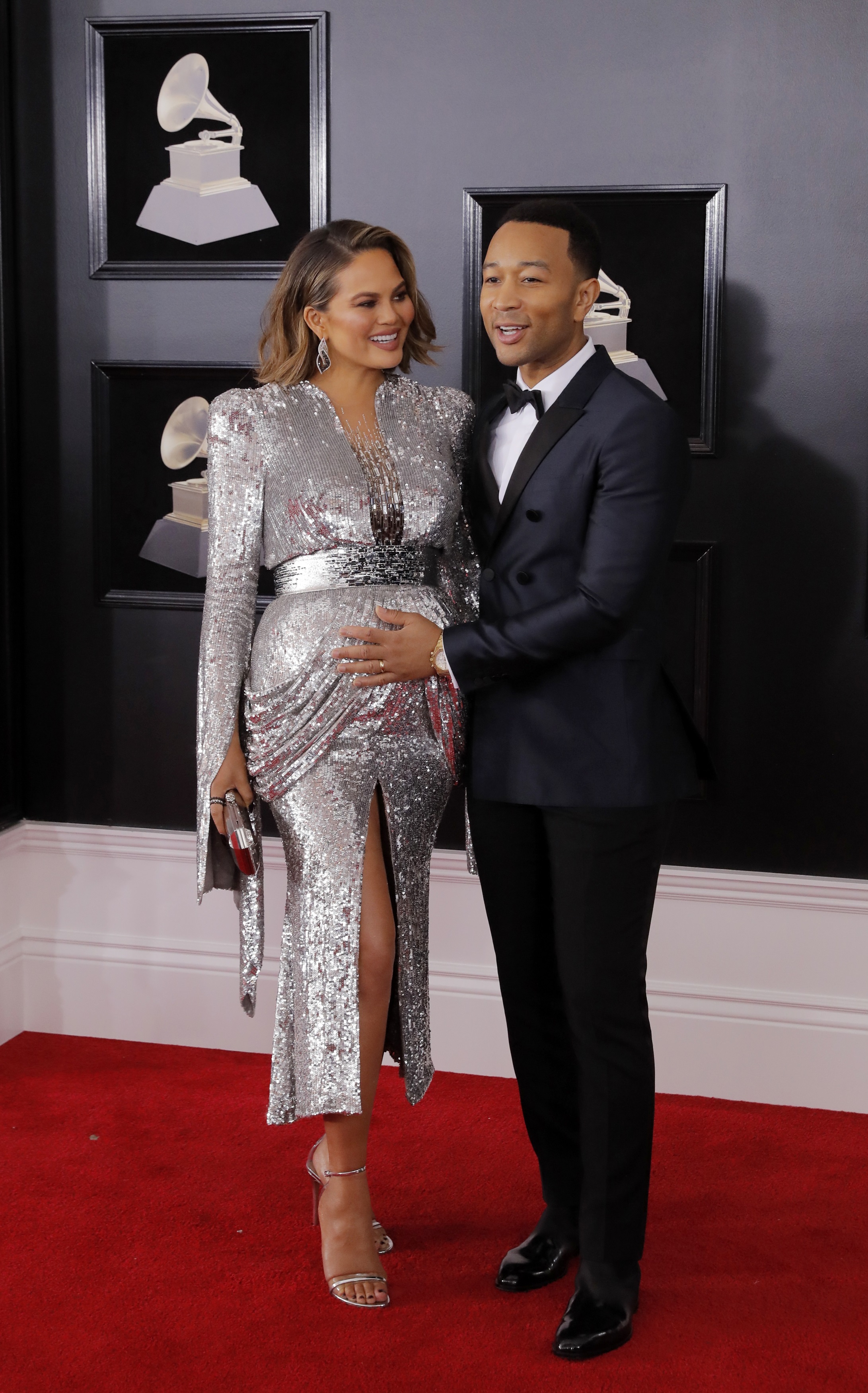 ecsImgChrissyTeigenGrammy2018-8309280898424896560