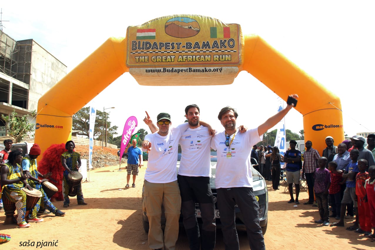 27368709_1544752265643675_5086361368680202315_o