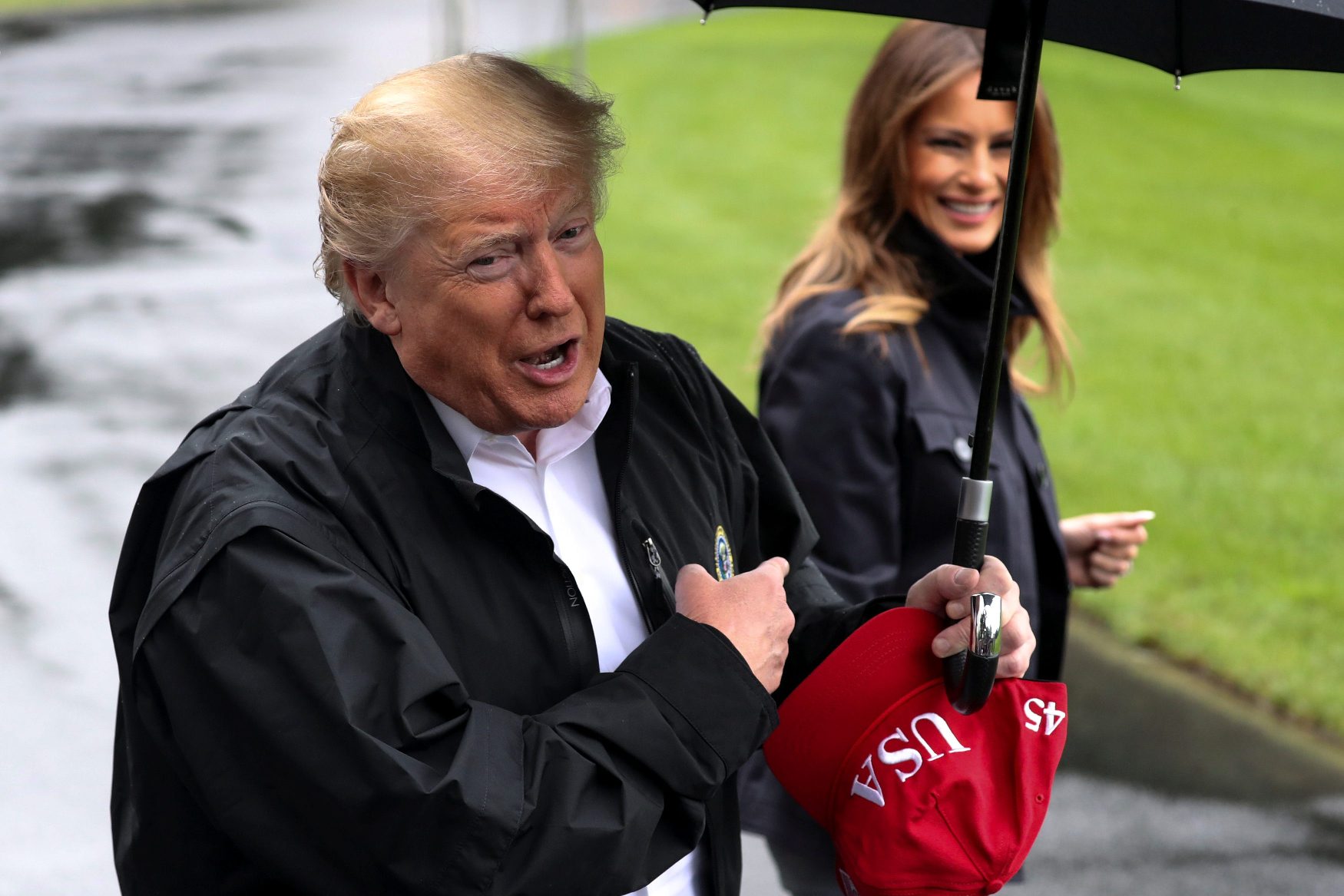 2018-10-15T140148Z_1586242791_RC1DC8C38160_RTRMADP_3_USA-TRUMP