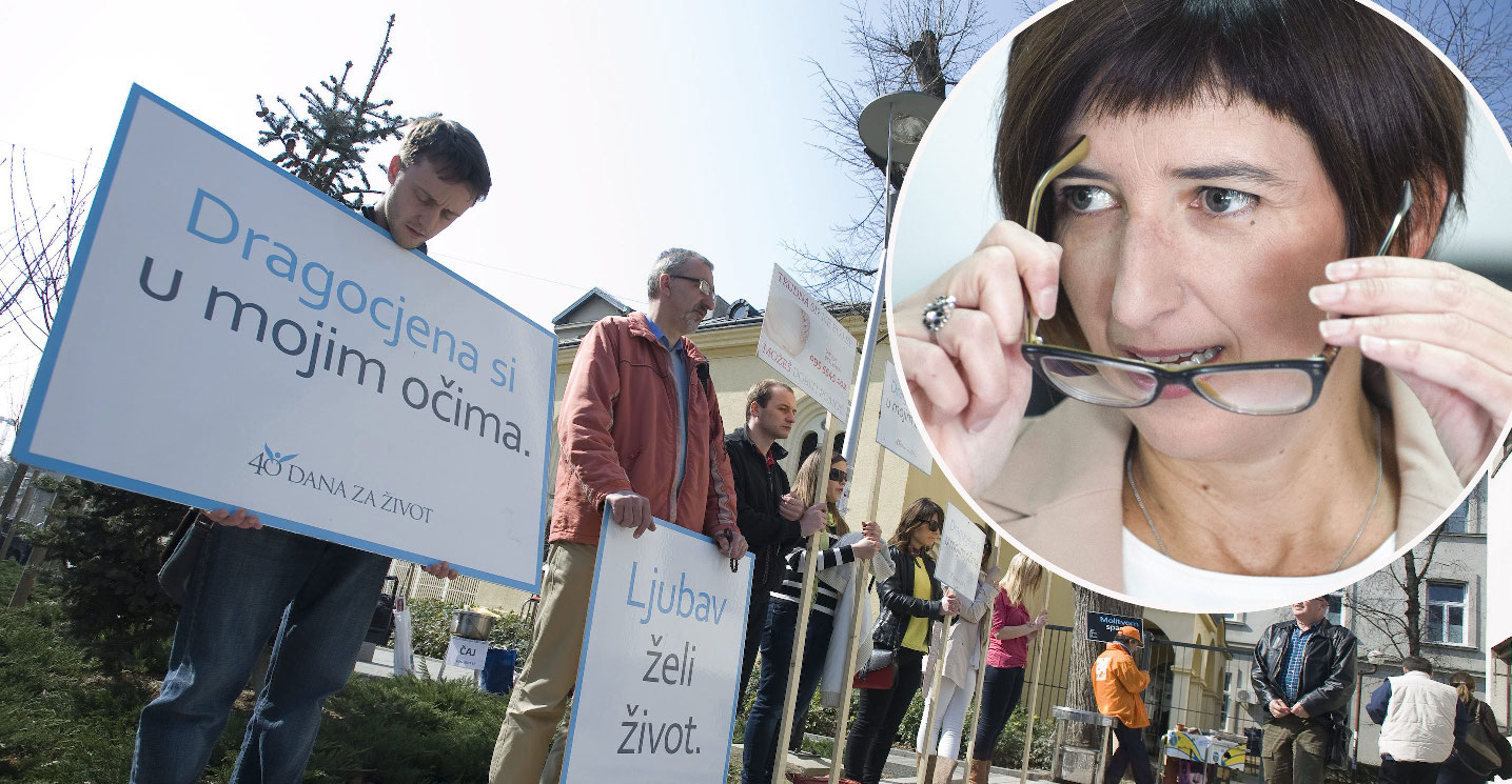 Marijana Puljak (u krugu)