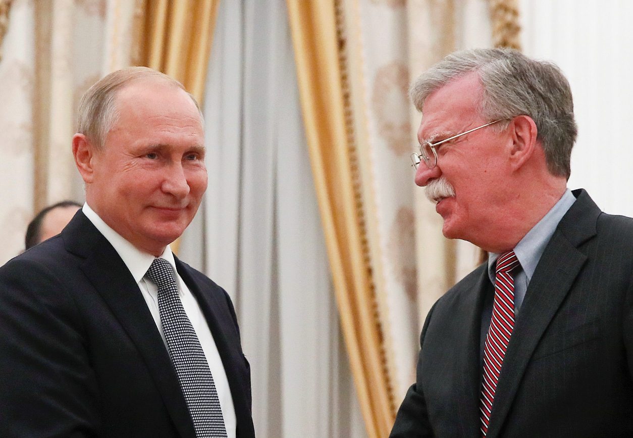 Vladimir Putin i John Bolton