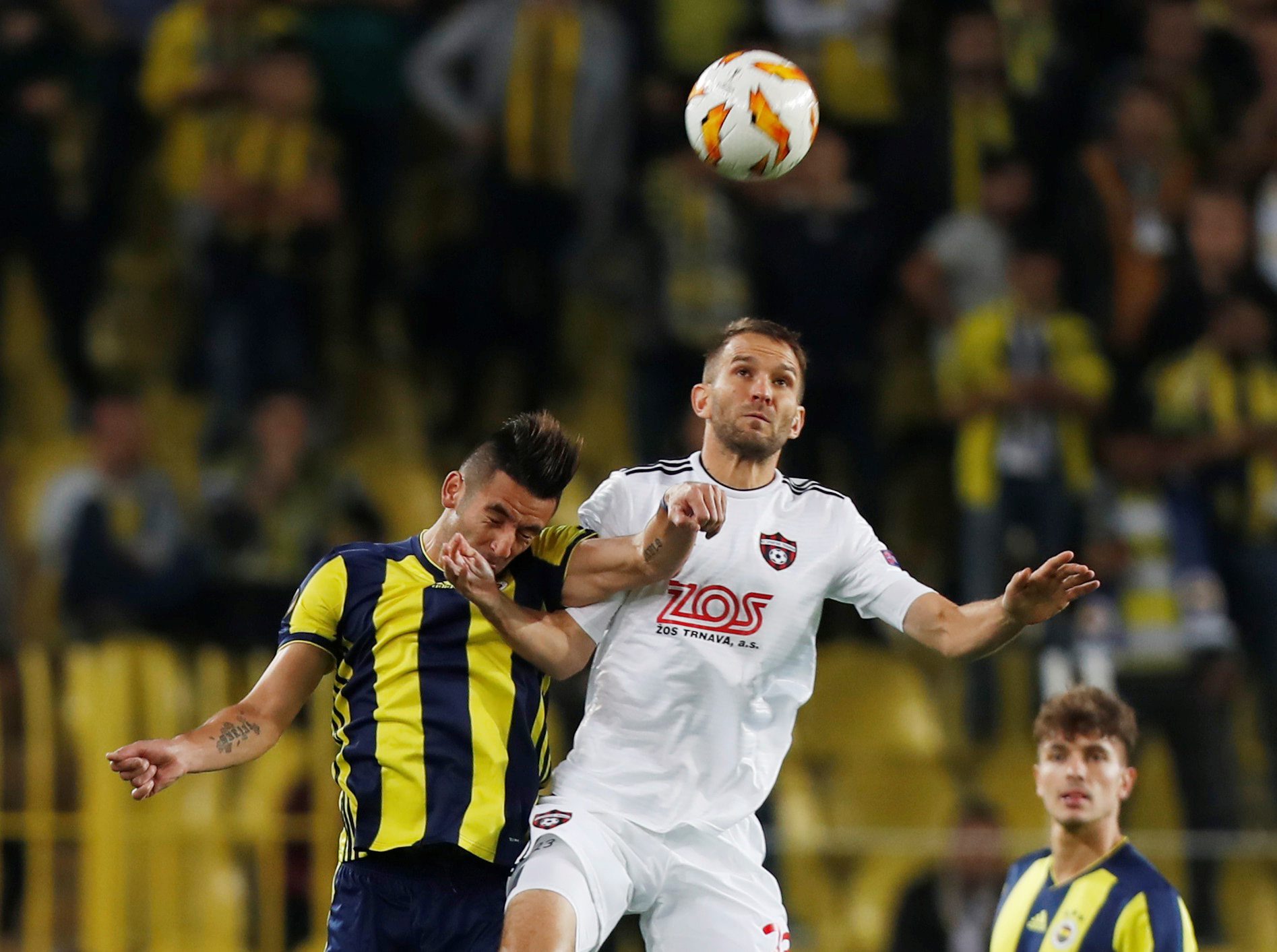 2018-10-04T170600Z_1873466753_RC1989BF0C00_RTRMADP_3_SOCCER-EUROPA-FEN-SPT