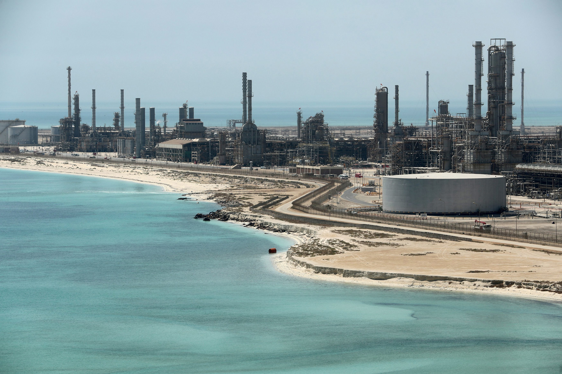 Ras Tanura rafinerija nafte kojom upravlja Saudi Aramco