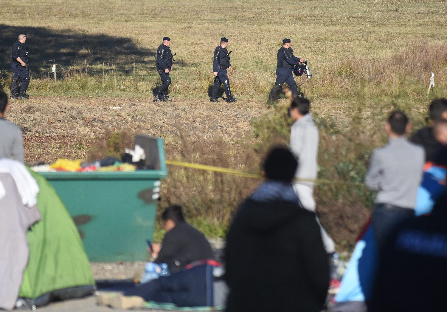 Na fotografiji: policija na području graničnog prijelaza Maljevac