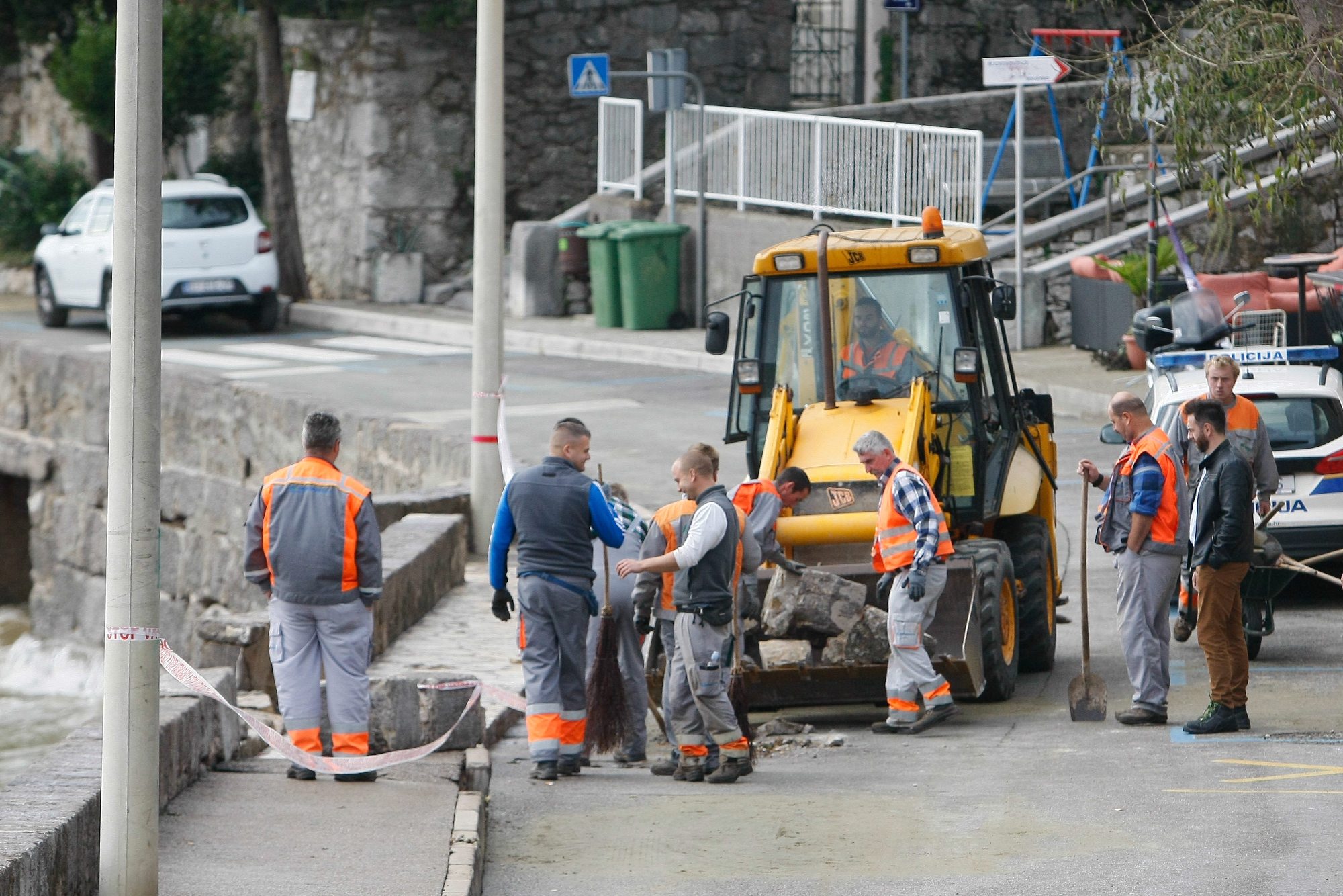 potopljene_barke1-301018