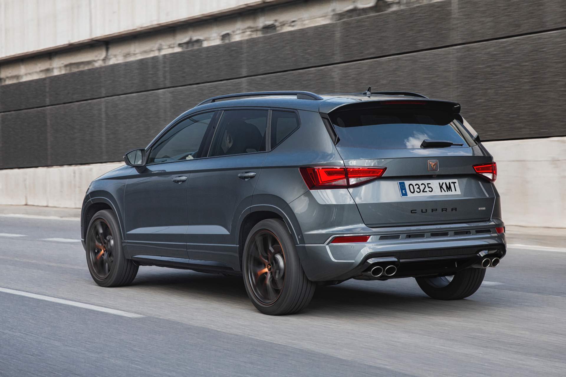 0106f8d5-2019-cupra-ateca-62