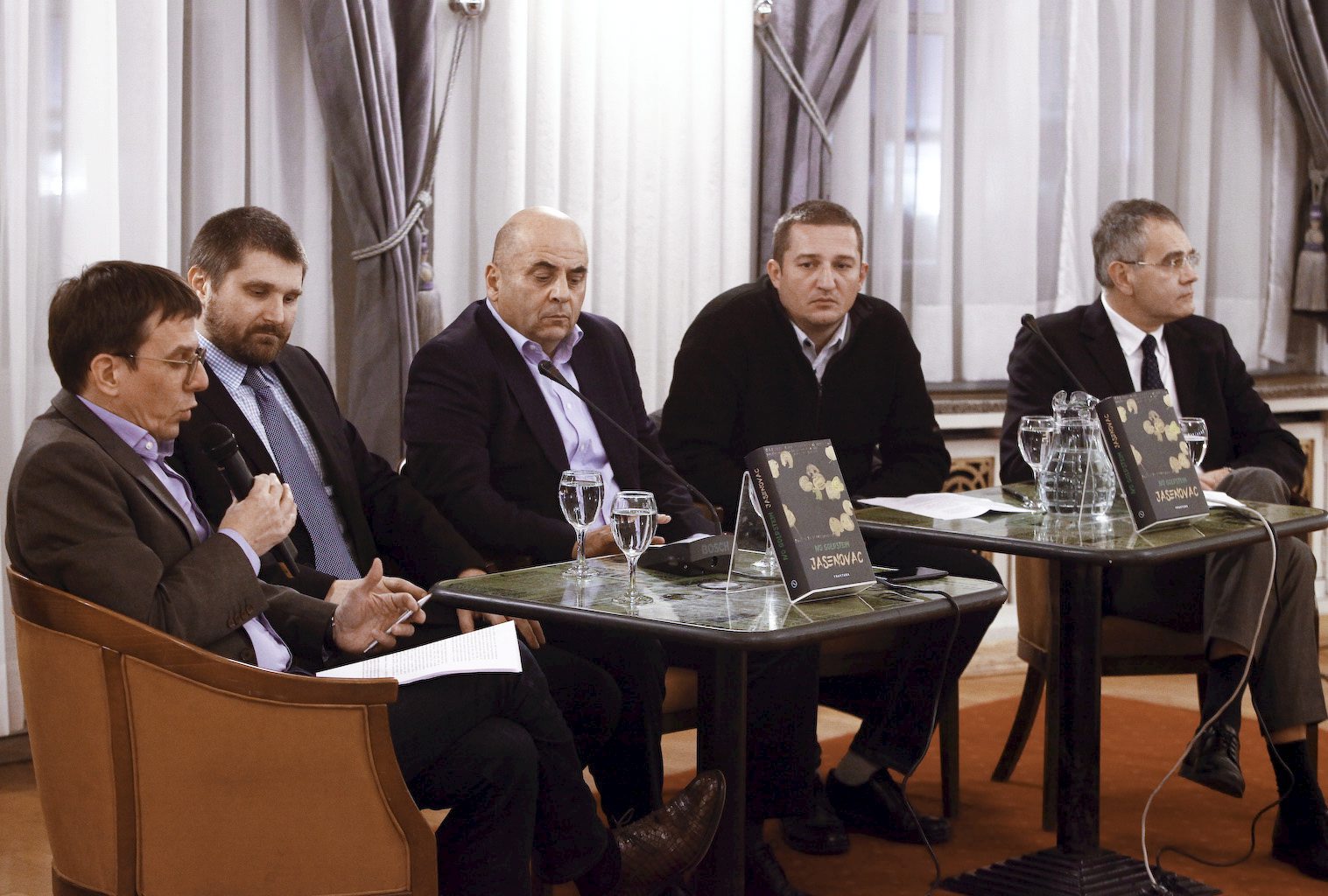 Na fotografiji: Seid Serdarević, Goran Hutinec, Ivo Goldstein, Đorđe Mihovilović, Vuk Perišić