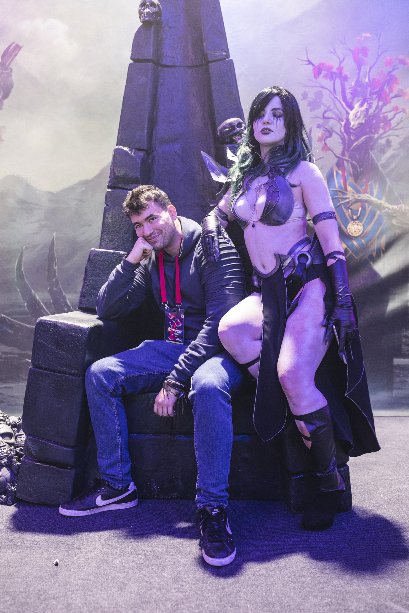 Danijel Matić i cosplayjerica iz igre Phageborn