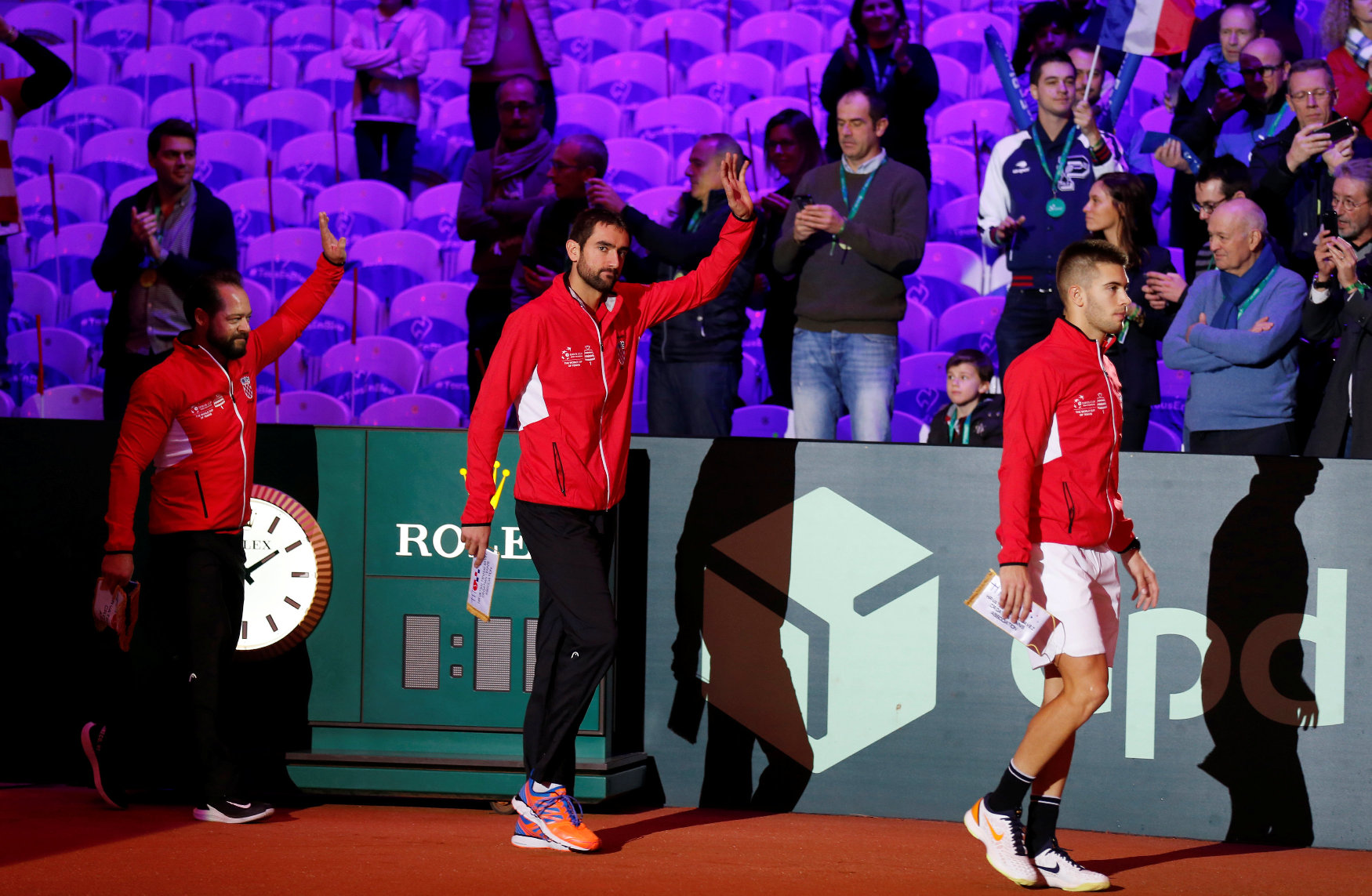 2018-11-23T132058Z_1136283370_RC13D56E00F0_RTRMADP_3_TENNIS-DAVISCUP-FINAL